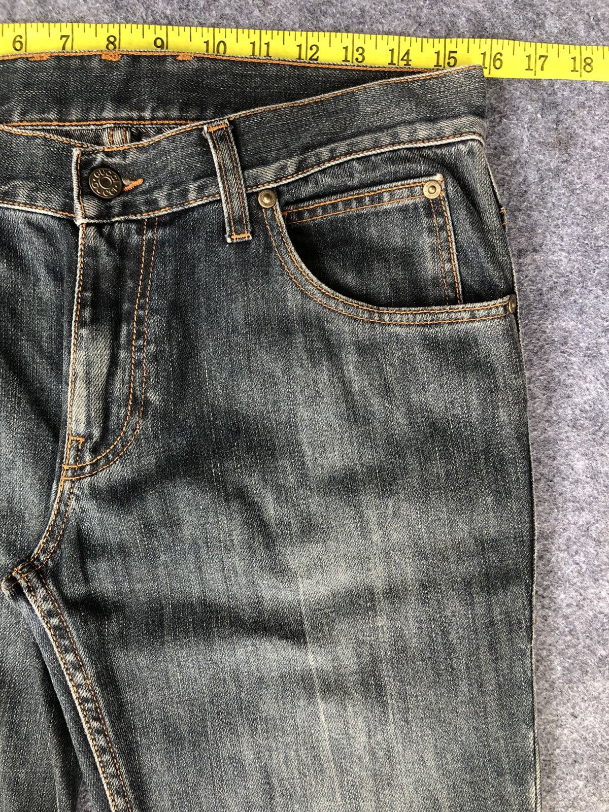 Gucci CYBER24‼️Vintage’Y2k🔥GUCCI🔥Light Washed Denim Jeans Size US 31 - 7 Thumbnail