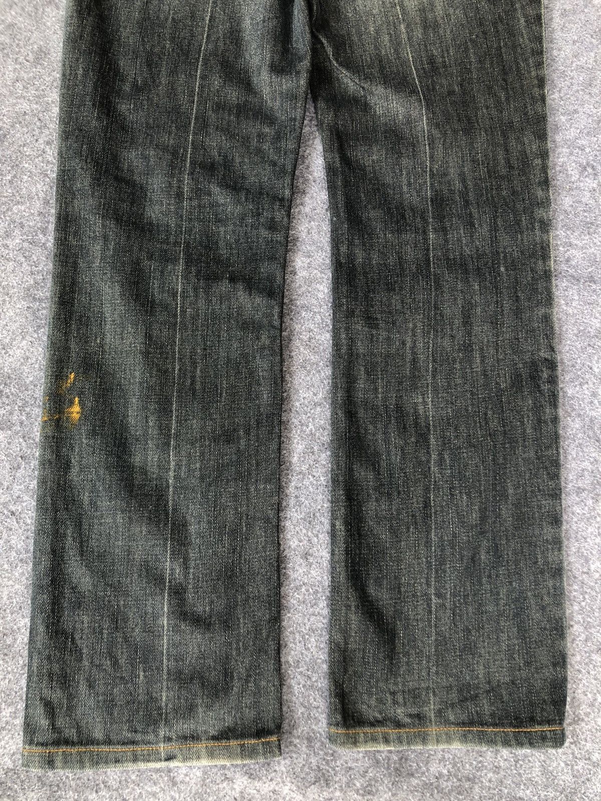 Gucci CYBER24‼️Vintage’Y2k🔥GUCCI🔥Light Washed Denim Jeans Size US 31 - 11 Thumbnail