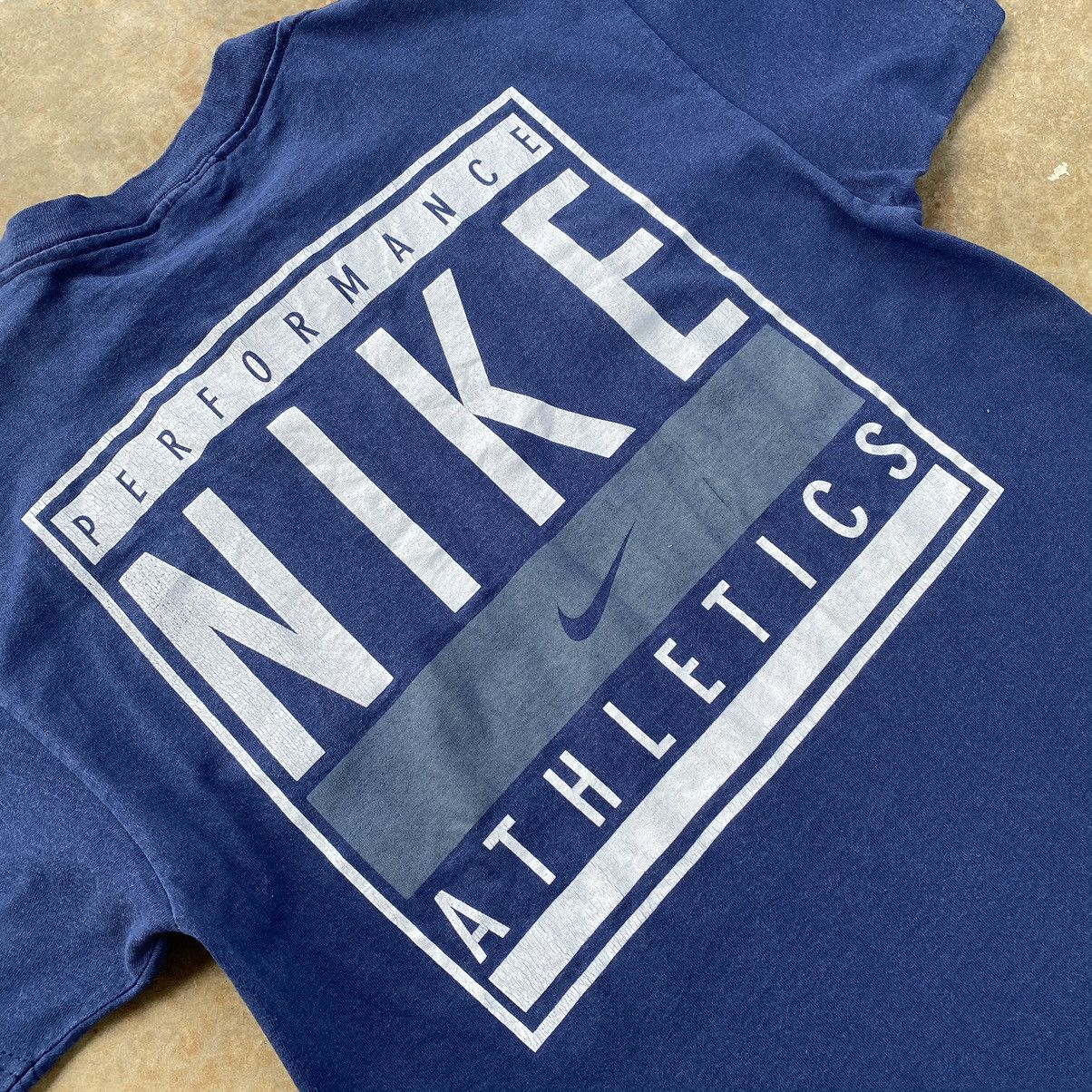Nike Vintage Nike Performance Athletics Tshirt Size US S / EU 44-46 / 1 - 5 Thumbnail