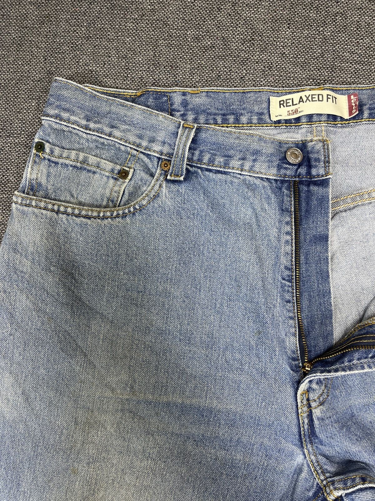 Levi's Vintage Levis 550 Faded Wash Jeans - J212 Size US 41 - 6 Thumbnail