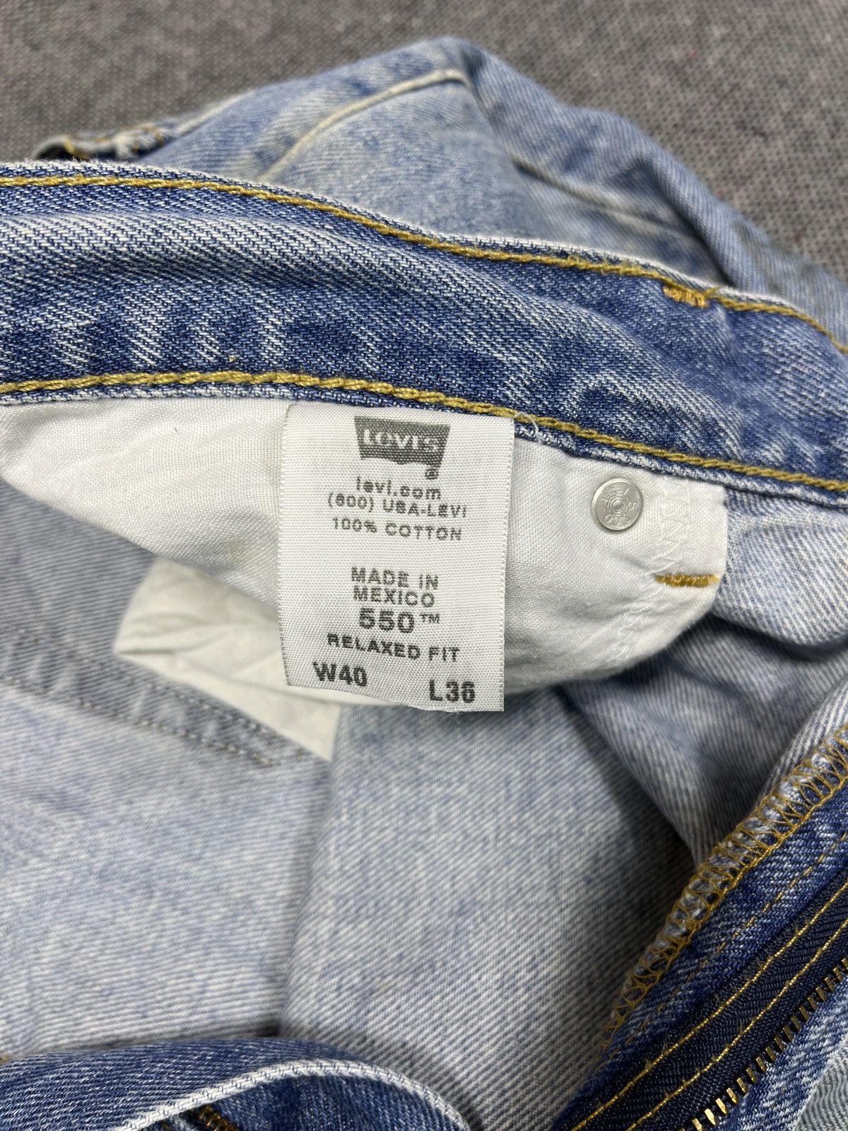 Levi's Vintage Levis 550 Faded Wash Jeans - J212 Size US 41 - 9 Thumbnail