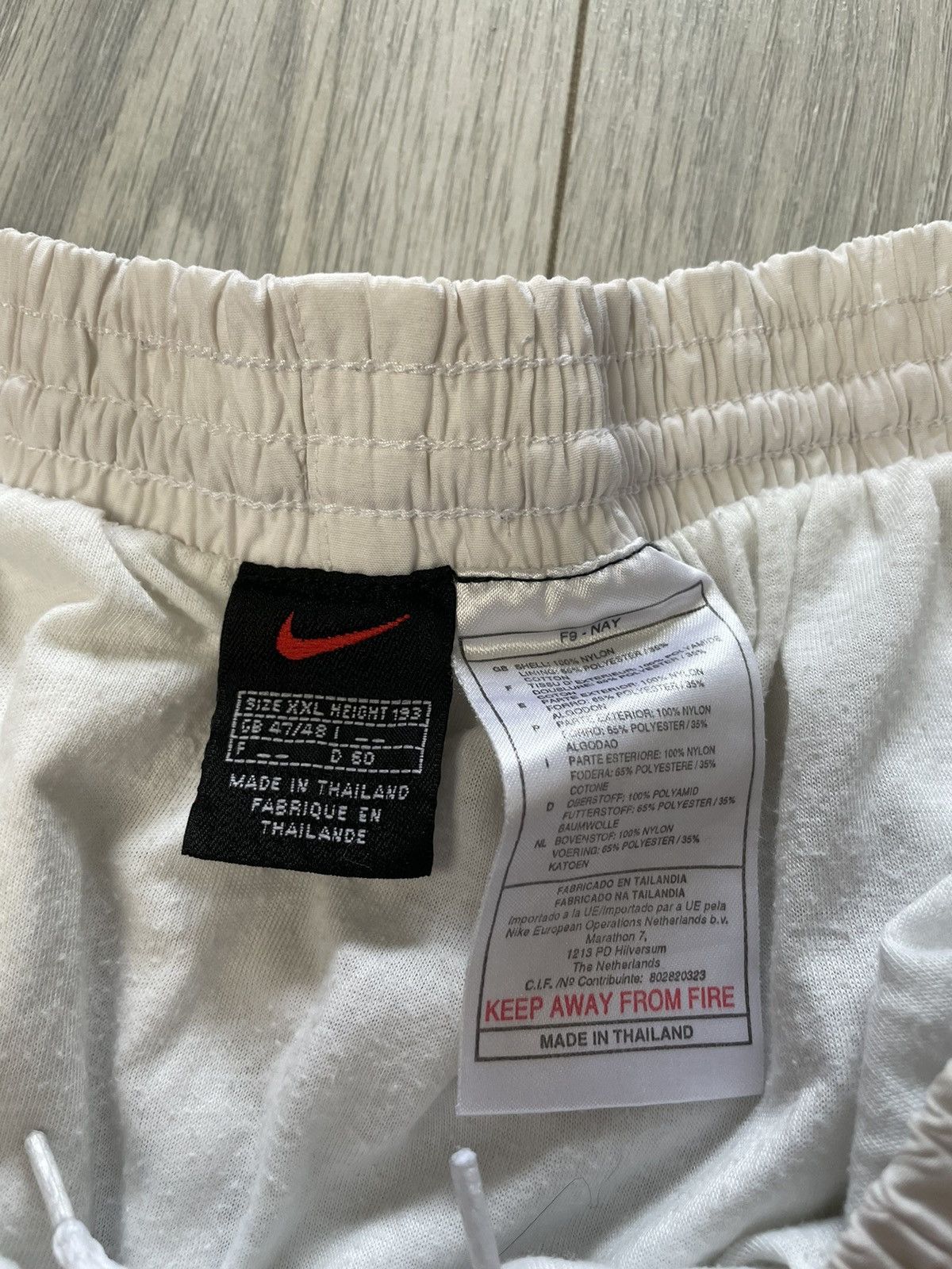 Nike × Vintage Vintage Shorts Nike With Swoosh Logo Size US 40 / EU 56 - 5 Thumbnail
