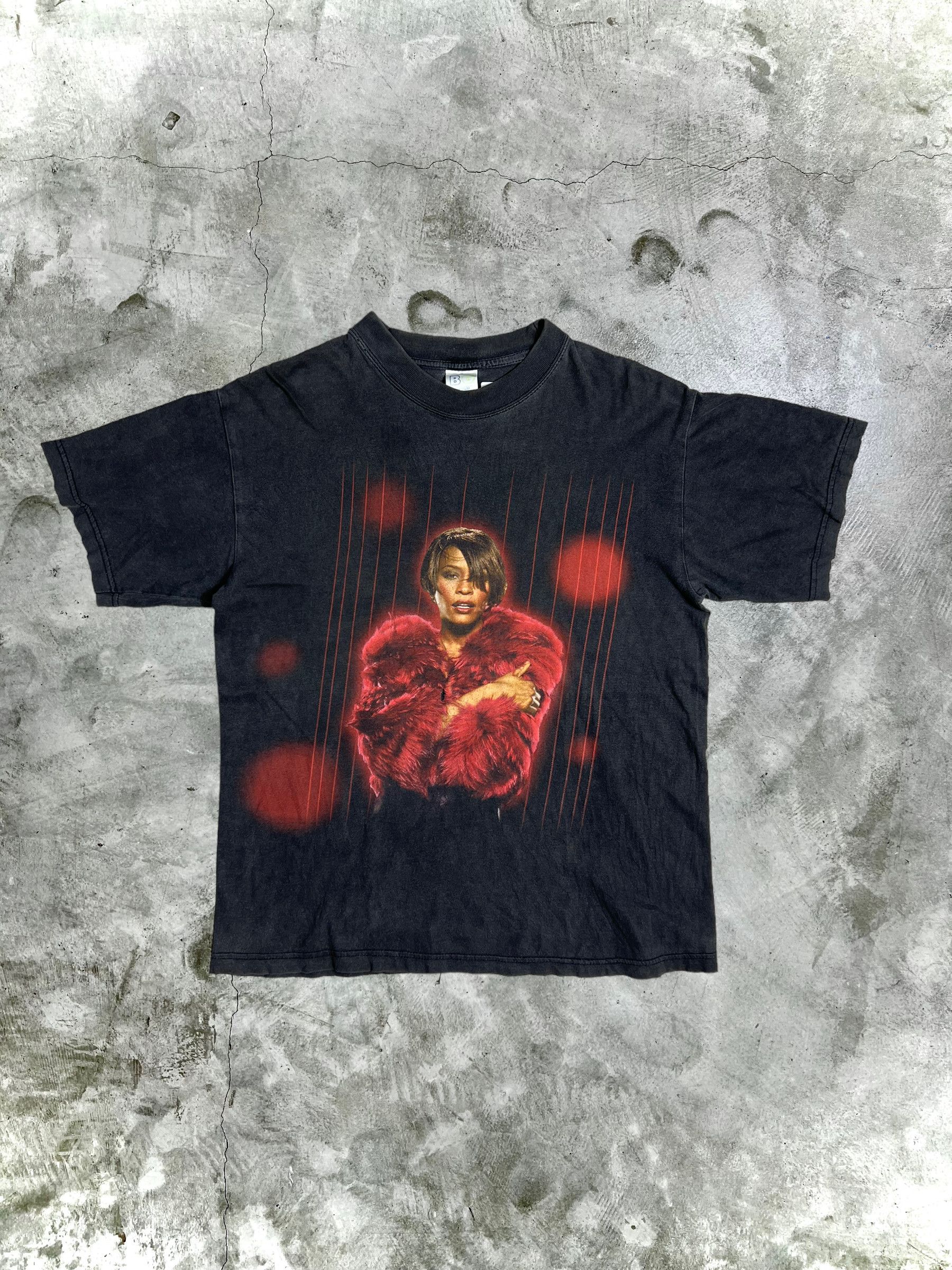 Band Tees Vtg 90s Whitney Houston World Tour '99 (M) GTMD468 Size US M / EU 48-50 / 2 - 1 Thumbnail