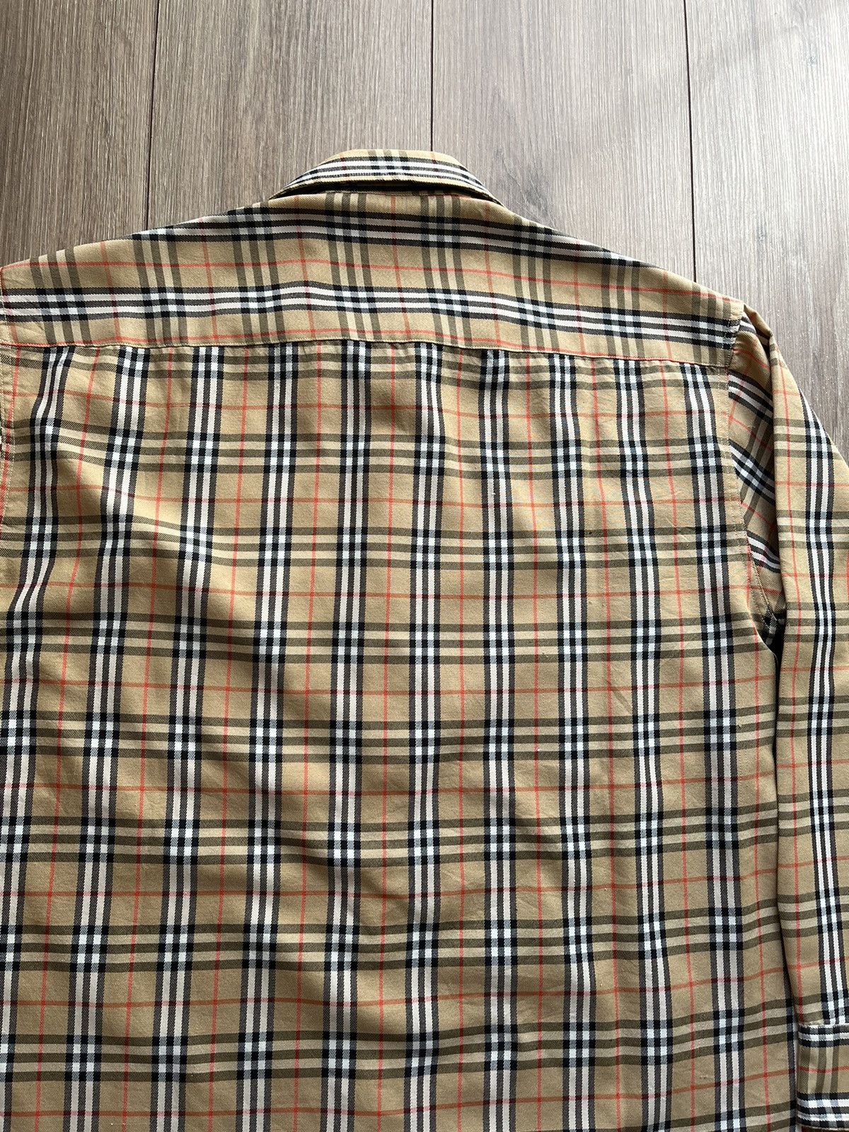 Burberry Classic vintage Burberry / Burberrys nova check check Size US M / EU 48-50 / 2 - 10 Thumbnail