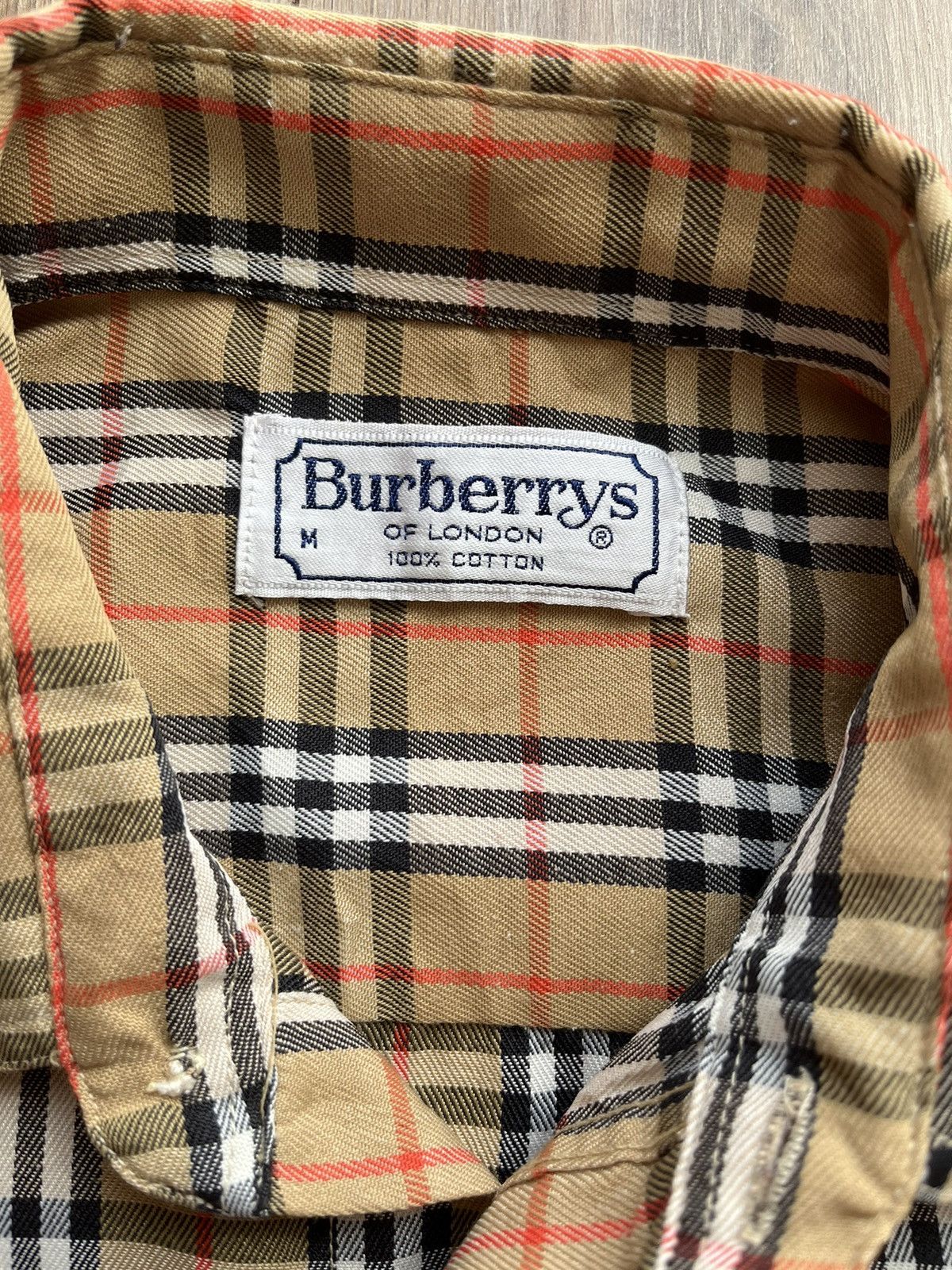 Burberry Classic vintage Burberry / Burberrys nova check check Size US M / EU 48-50 / 2 - 5 Thumbnail