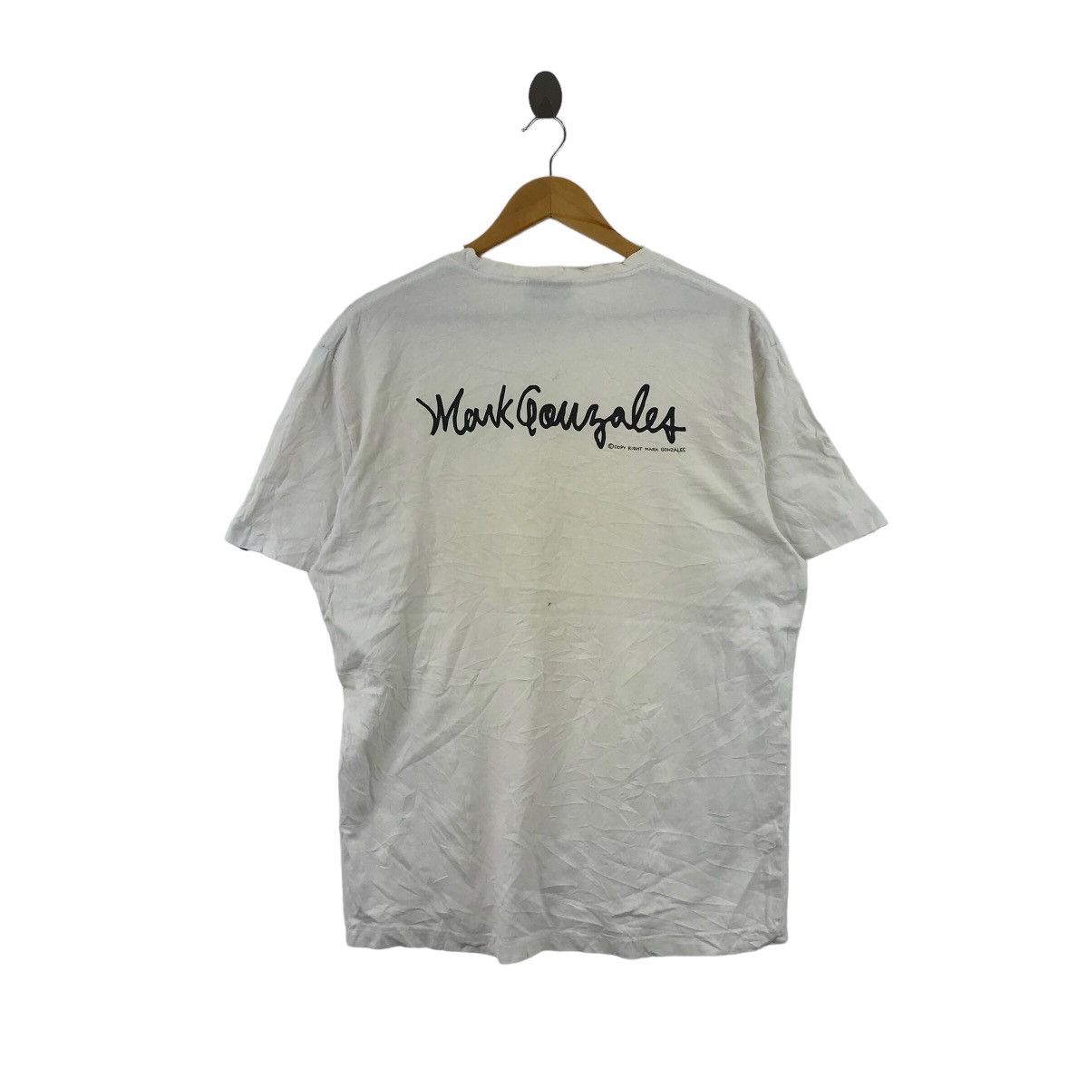 Vintage Vintage MARK GONZALES SKATEBOARD Skate Spell Out T-Shirts Size US L / EU 52-54 / 3 - 1 Thumbnail