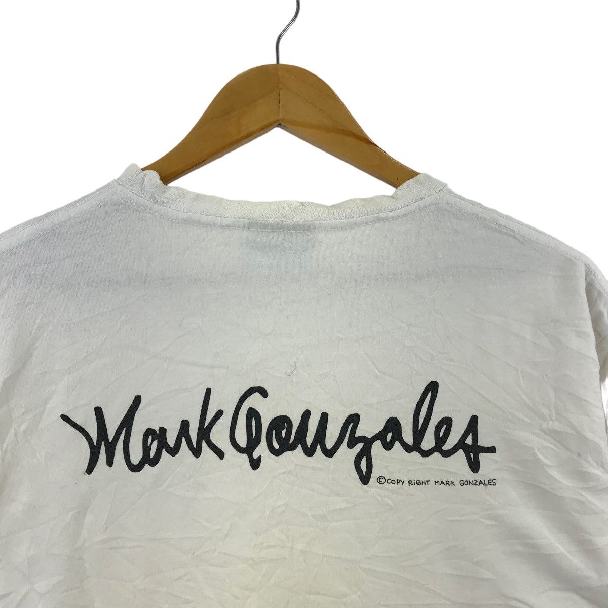 Vintage Vintage MARK GONZALES SKATEBOARD Skate Spell Out T-Shirts Size US L / EU 52-54 / 3 - 5 Thumbnail