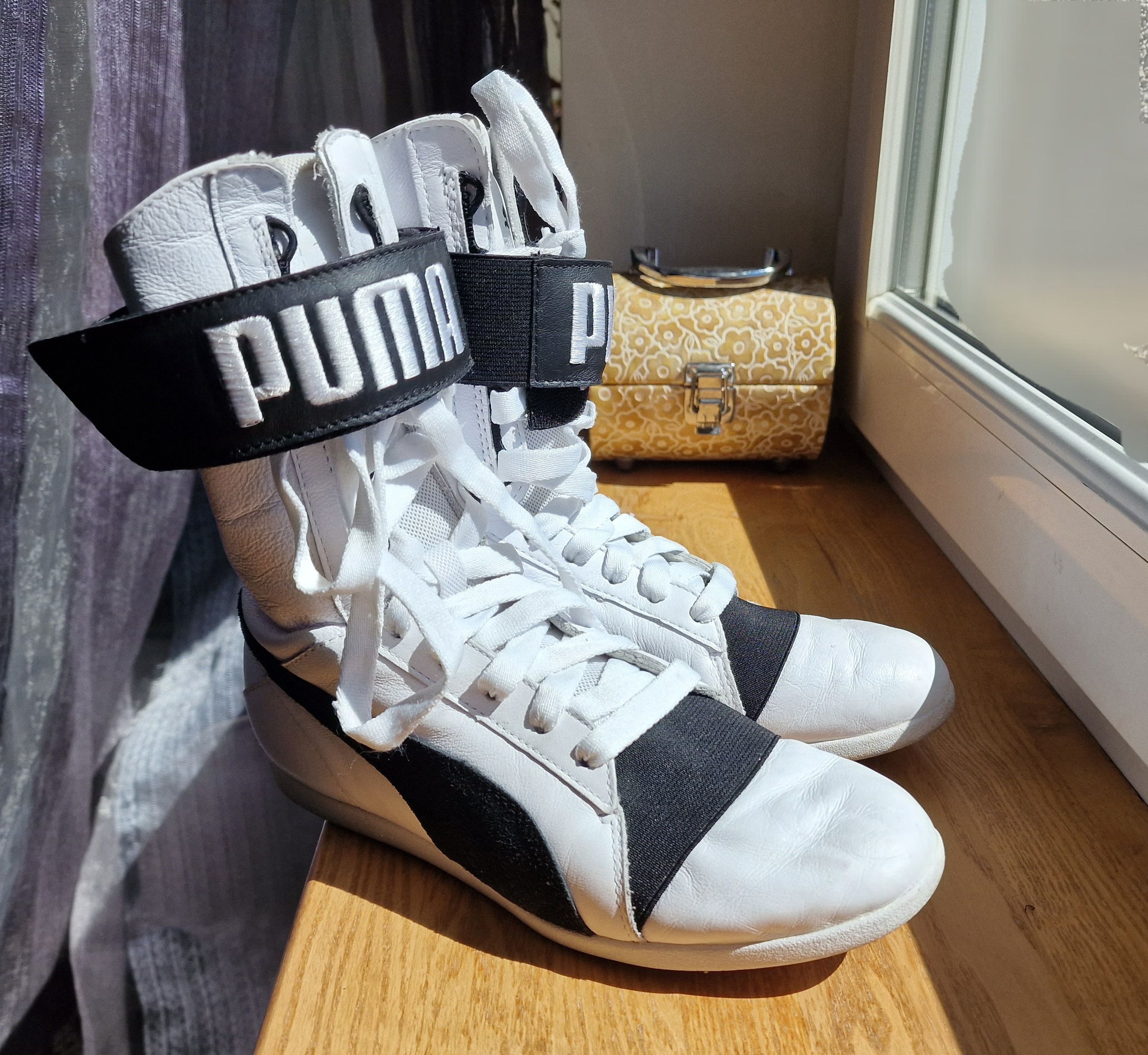 Puma PUMA Women's Eskiva Hi WN's Boxing Trainers Size US 6 / IT 36 - 3 Thumbnail