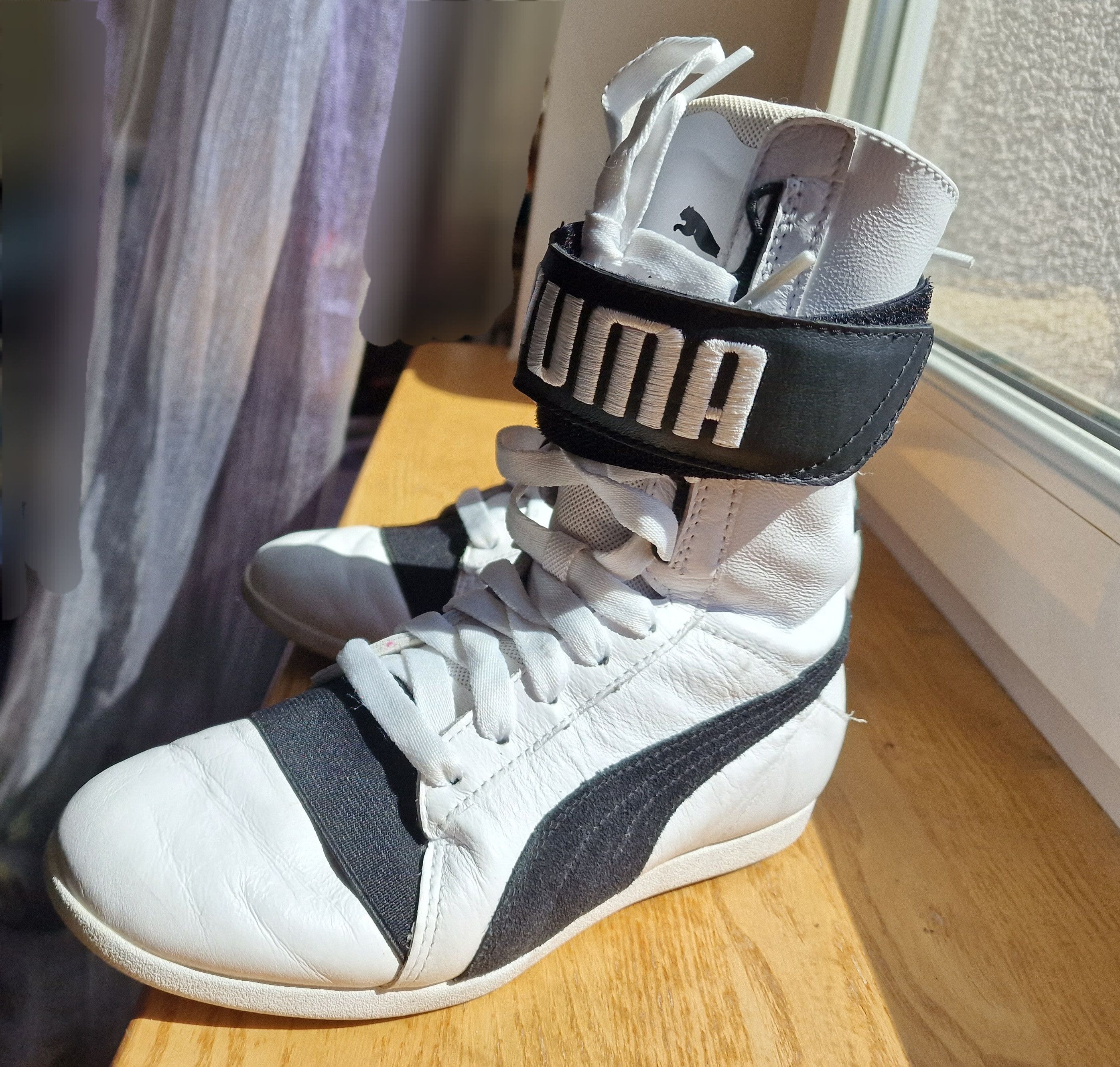 Puma PUMA Women's Eskiva Hi WN's Boxing Trainers Size US 6 / IT 36 - 8 Thumbnail