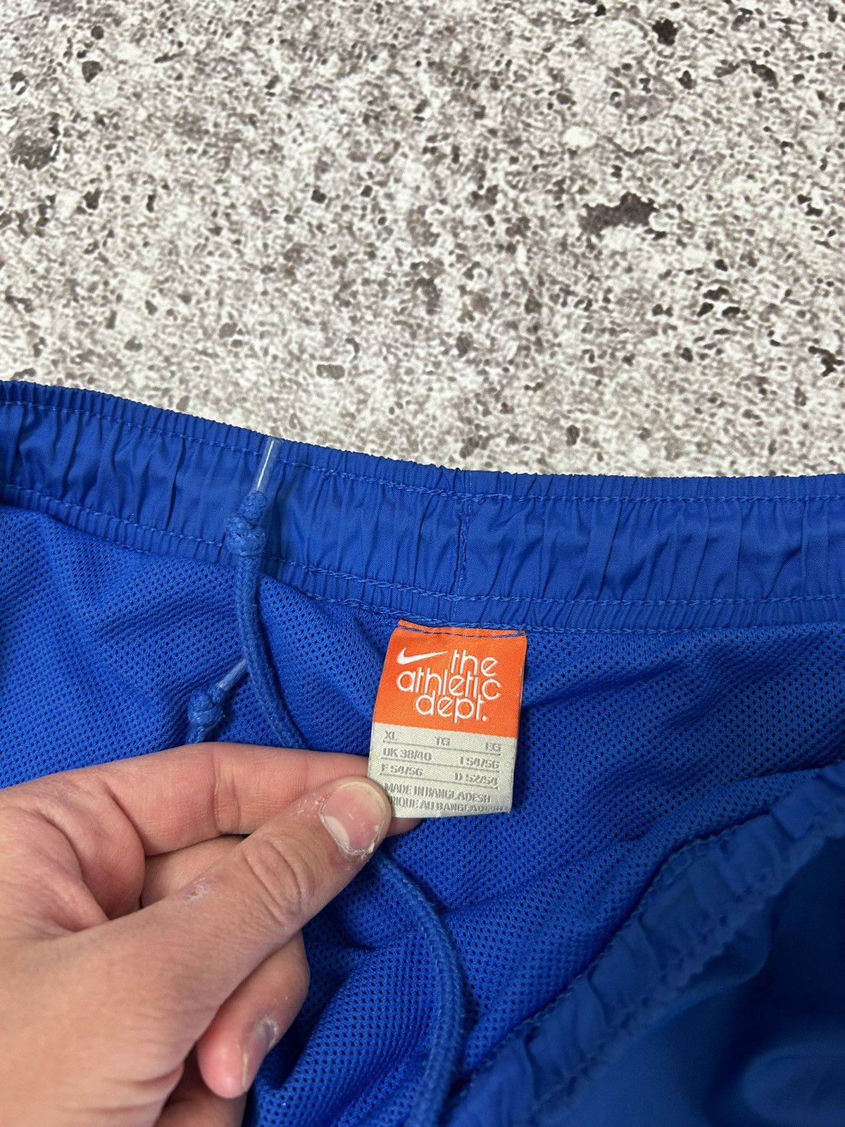Nike × Vintage 🏝️ Vintage Nylon Beach Nike shorts 90s/2000s size XL Y2K Size US 38 / EU 54 - 7 Thumbnail