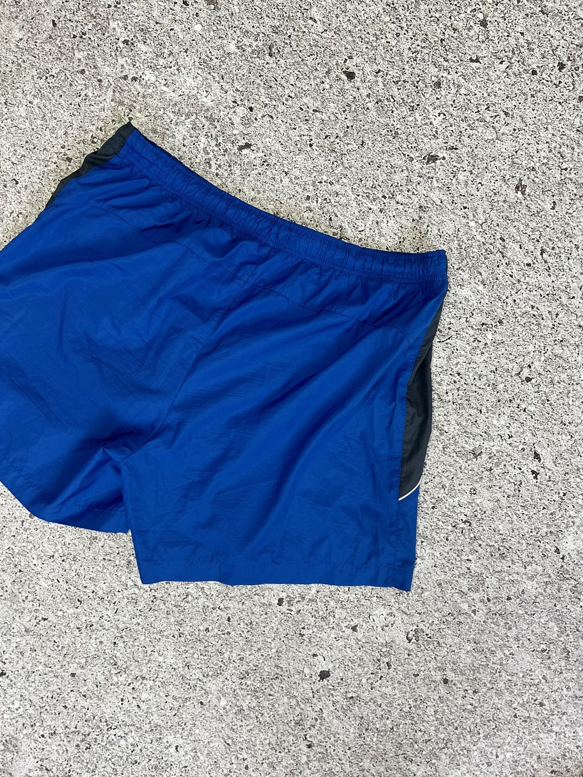 Nike × Vintage 🏝️ Vintage Nylon Beach Nike shorts 90s/2000s size XL Y2K Size US 38 / EU 54 - 5 Thumbnail