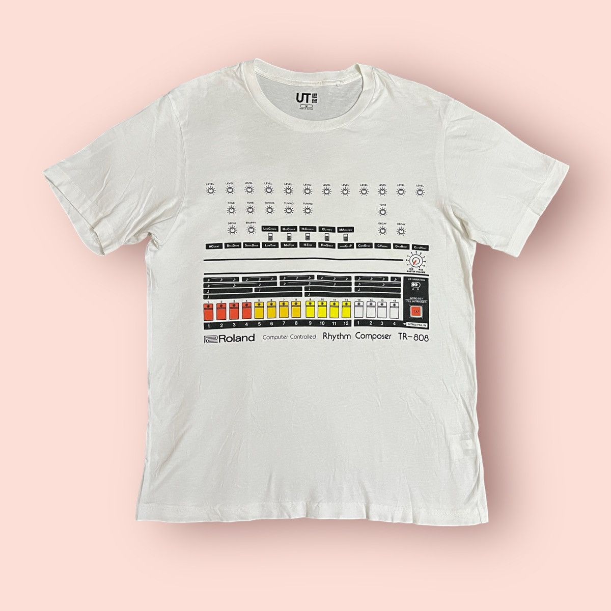 Japanese Brand × Jun Takahashi × Uniqlo VINTAGE ROLAND TR-808 x UNIQLO T-SHIRT Size US M / EU 48-50 / 2 - 1 Thumbnail