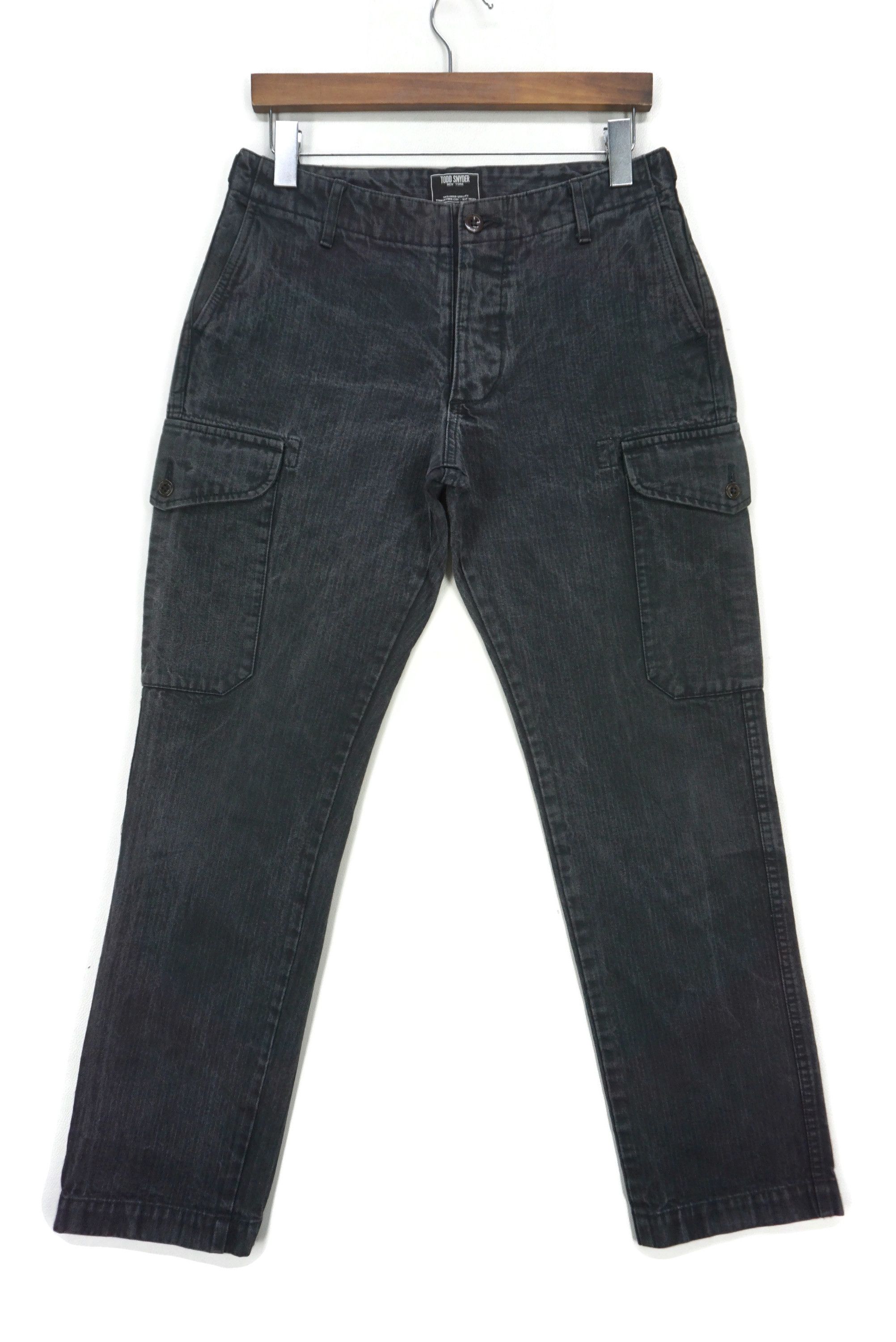 image of Rockers x Todd Snyder Gq Todd Snyder Cargo Tactical Tapered Ankle Pants Made In Japan in Black, Wom