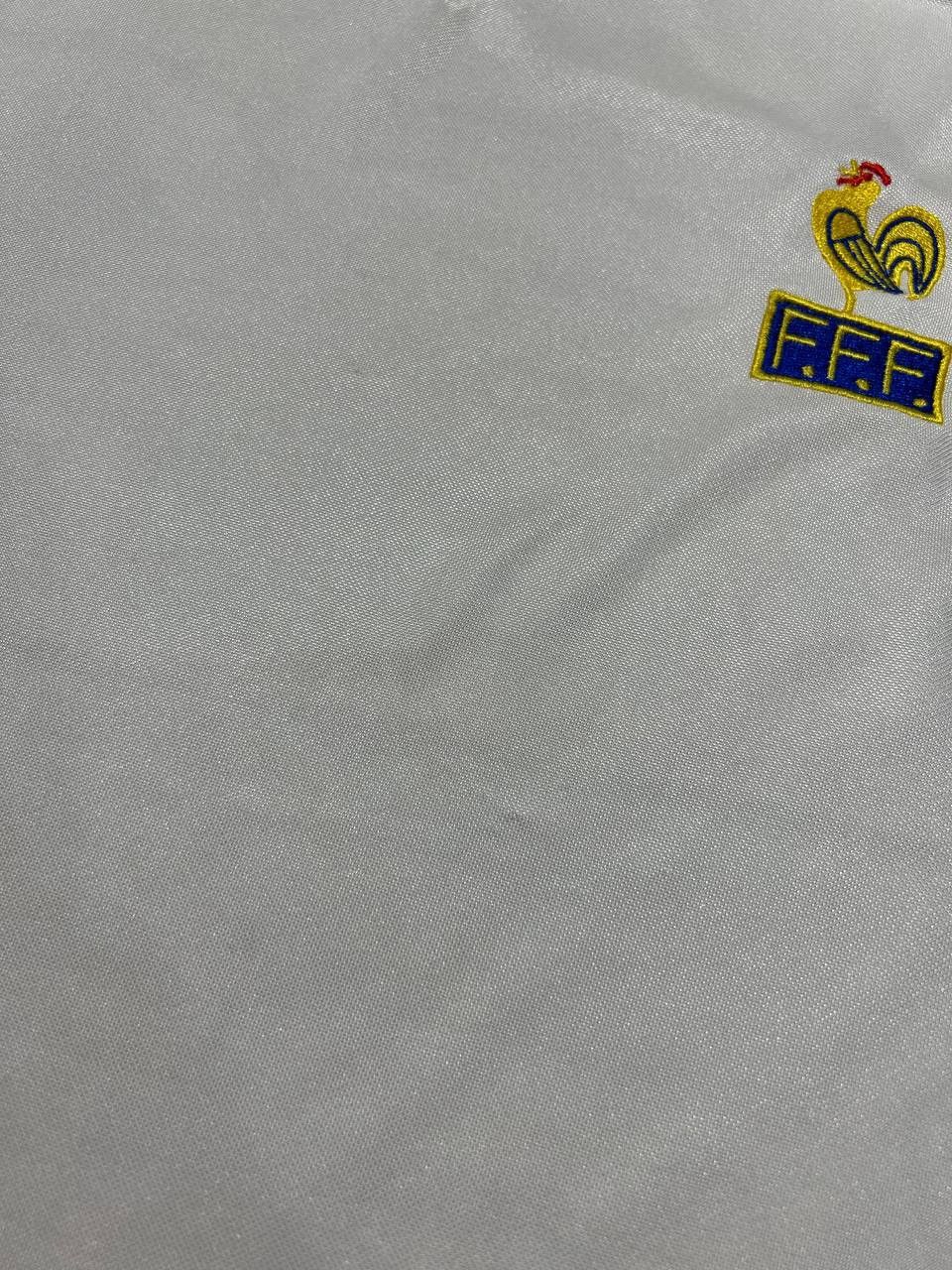Adidas Vintage Adidas France 2000 2002 Training Shirt Soccer Jersey Size US M / EU 48-50 / 2 - 11 Thumbnail