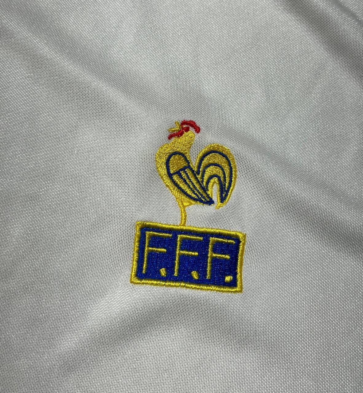 Adidas Vintage Adidas France 2000 2002 Training Shirt Soccer Jersey Size US M / EU 48-50 / 2 - 5 Thumbnail