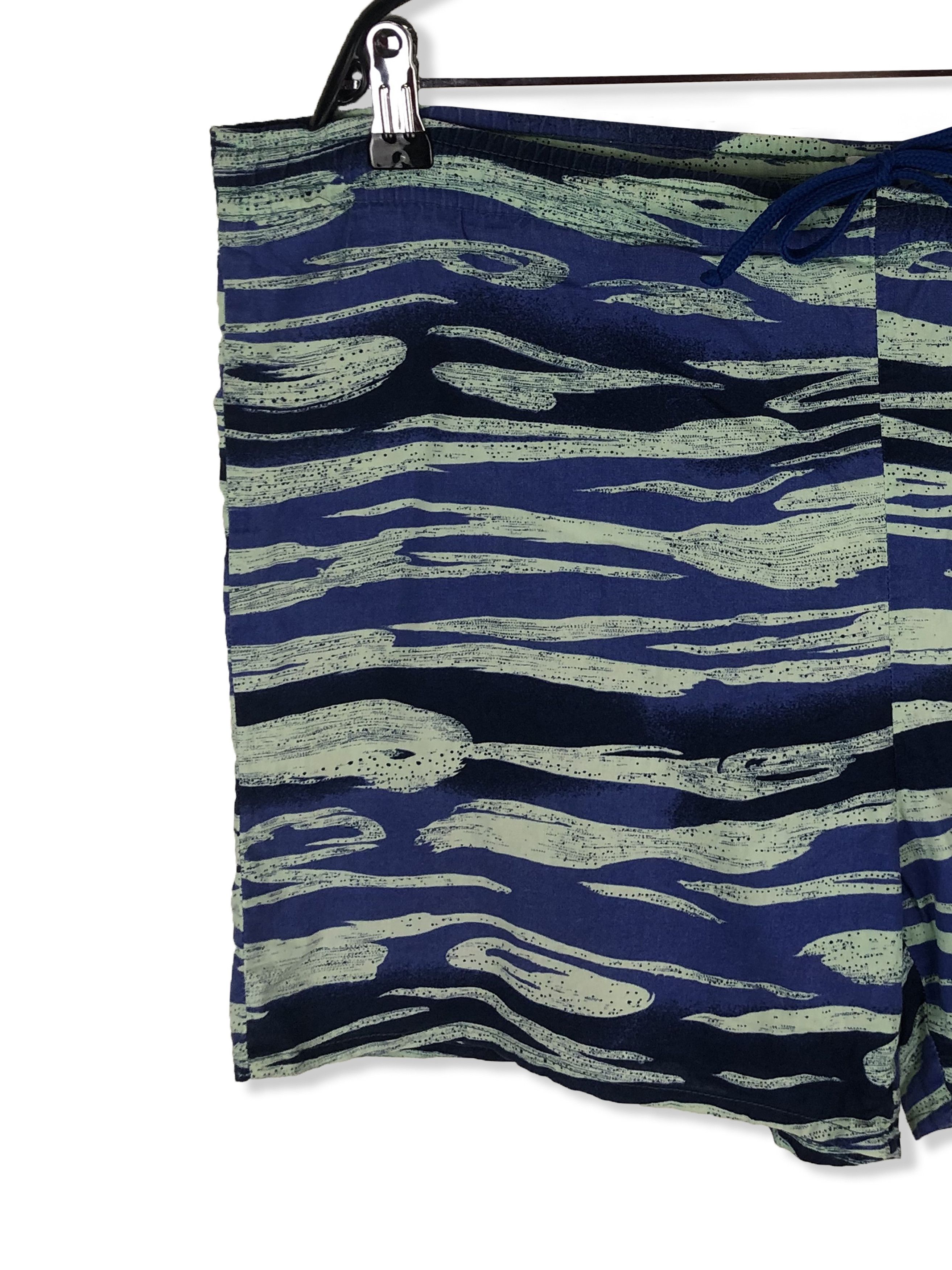 Other Vintage CRAZY PATTERN Swim Shorts M253 Size US 38 / EU 54 - 3 Thumbnail