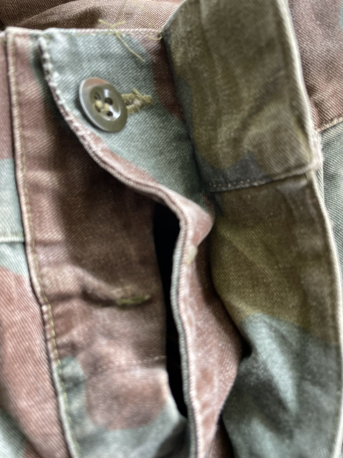 If Six Was Nine × Vintage Vintage Army Camouflage Faded Distressed Monkey Pants Size US 33 - 18 Thumbnail