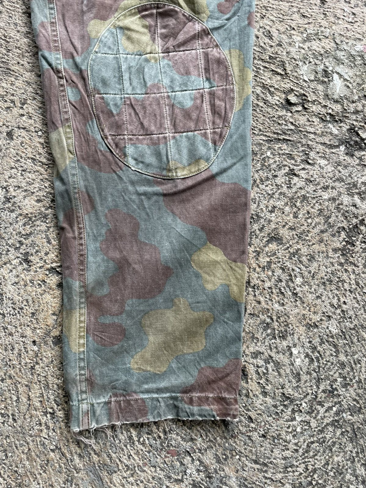 If Six Was Nine × Vintage Vintage Army Camouflage Faded Distressed Monkey Pants Size US 33 - 6 Thumbnail