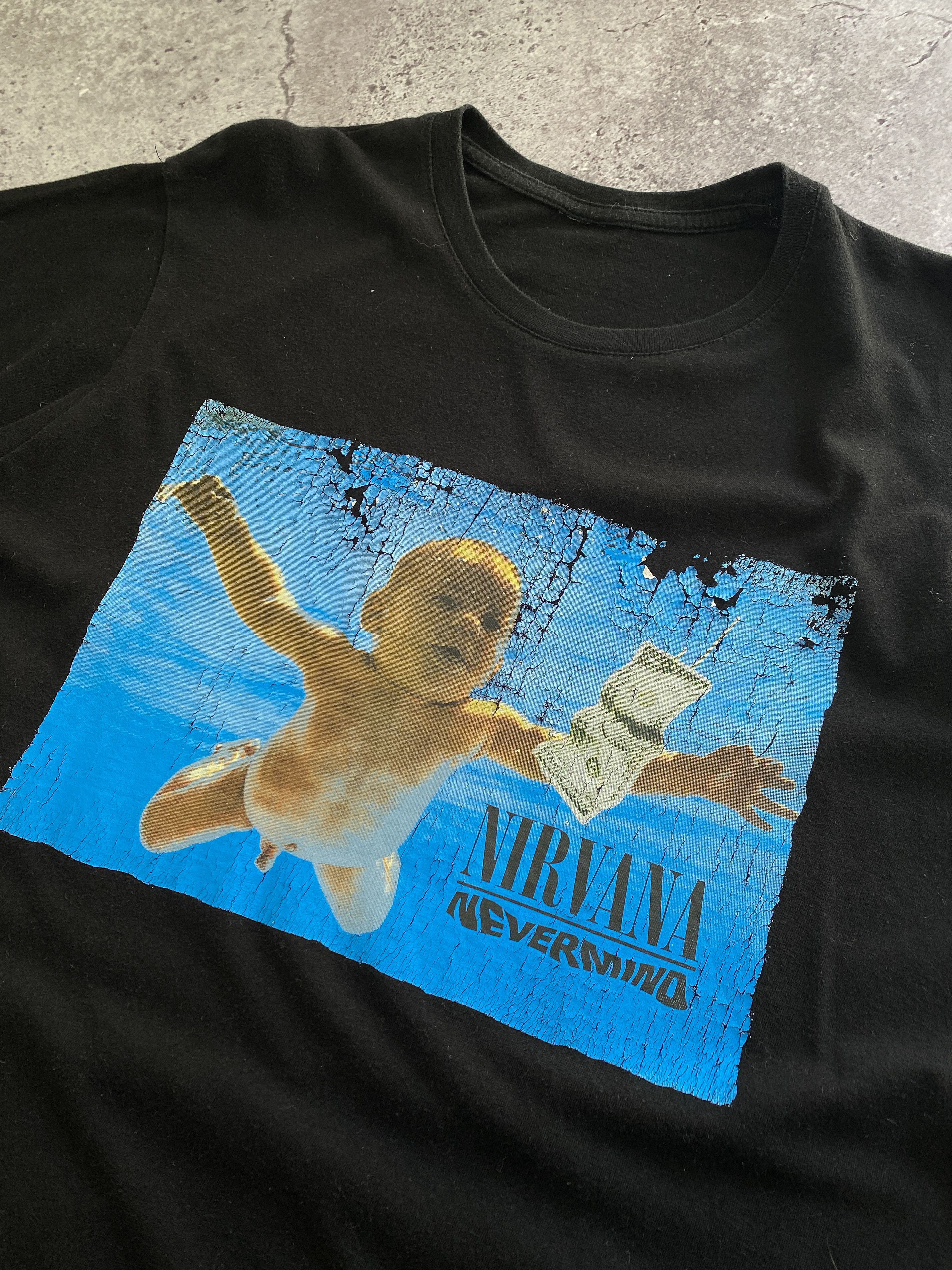 Band Tees Nirvana Nevermind Band Tee Size US M / EU 48-50 / 2 - 3 Thumbnail