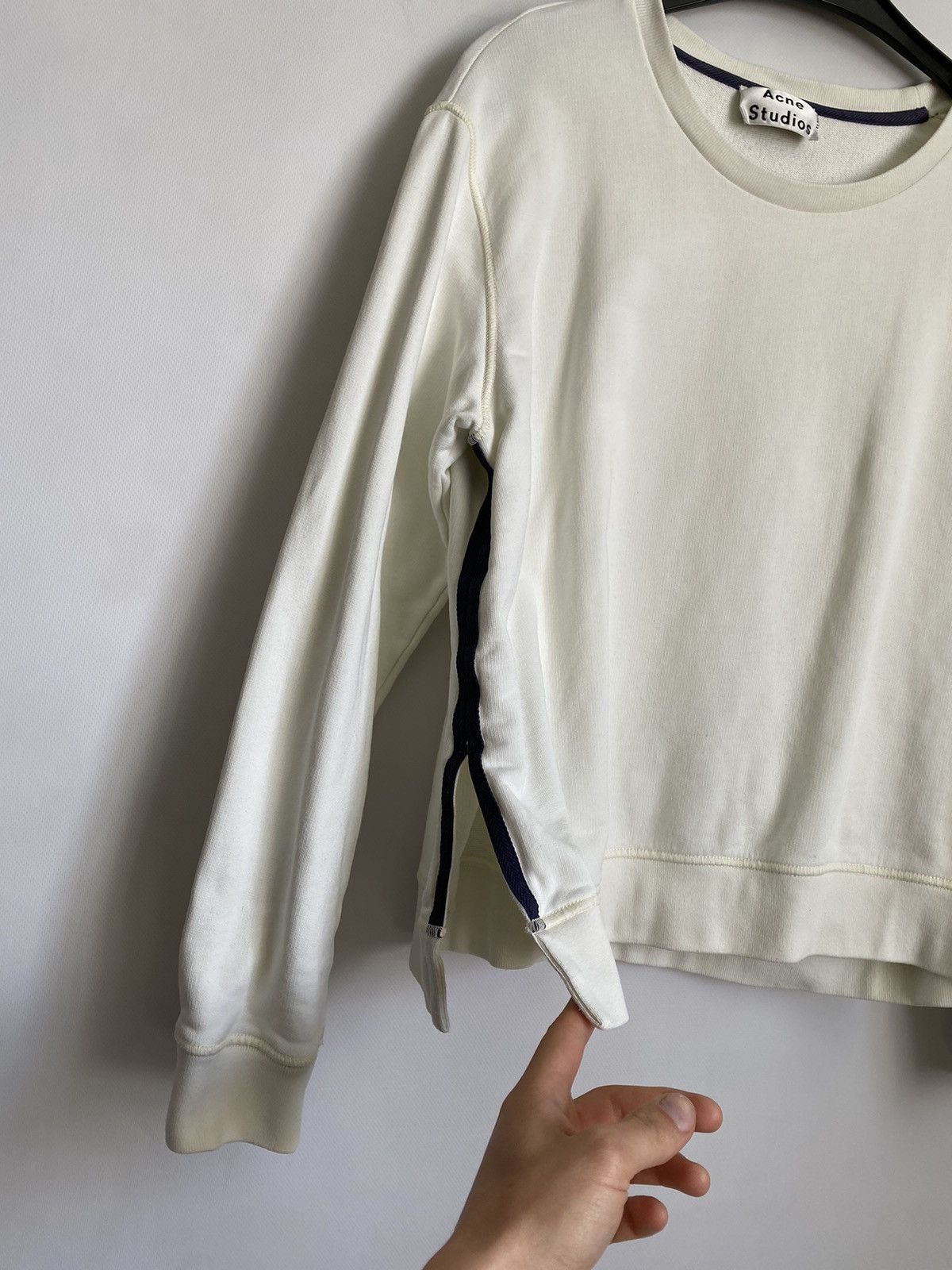 Acne Studios Acne Studios White Sweatshirt Crew Neck Size US L / EU 52-54 / 3 - 4 Thumbnail