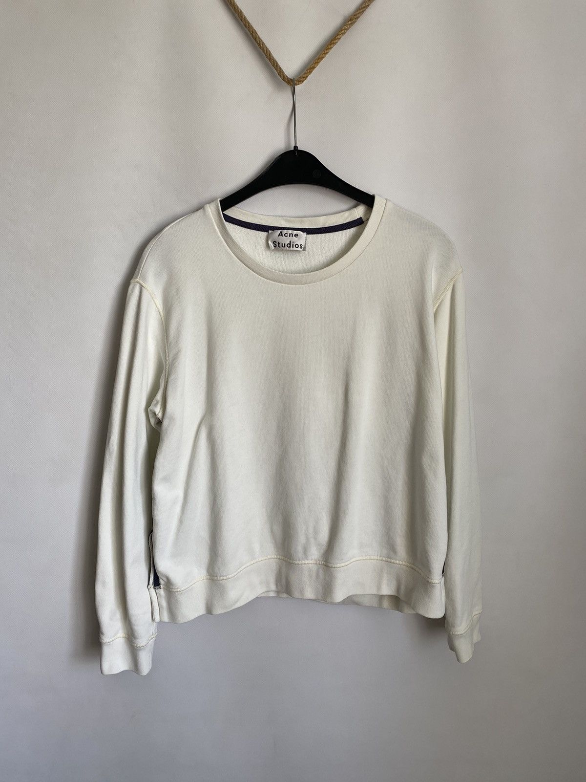 Acne Studios Acne Studios White Sweatshirt Crew Neck Size US L / EU 52-54 / 3 - 1 Thumbnail