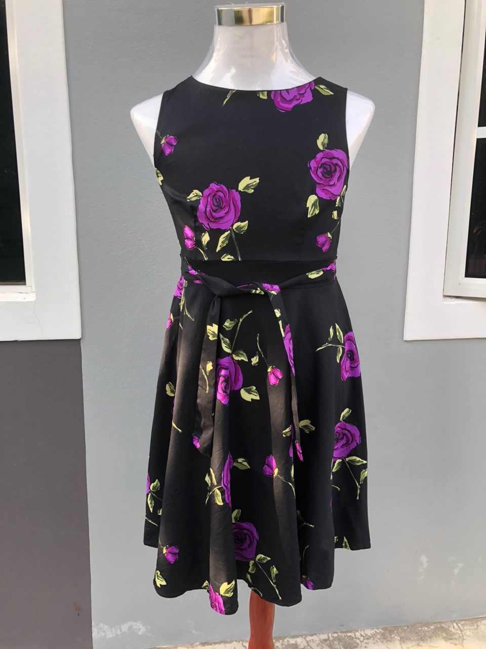 DressCamp Garde midi dress Size M / US 6-8 / IT 42-44 - 1 Thumbnail