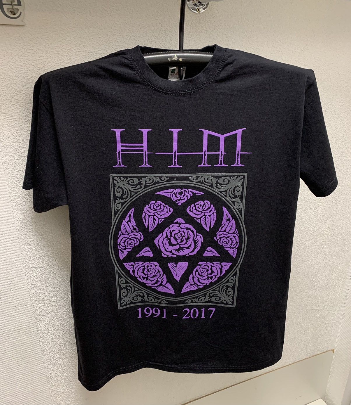 Band Tees Him rock band tee 1991 2017 tour t-shirt L. H I M memoriam Size US L / EU 52-54 / 3 - 2 Thumbnail