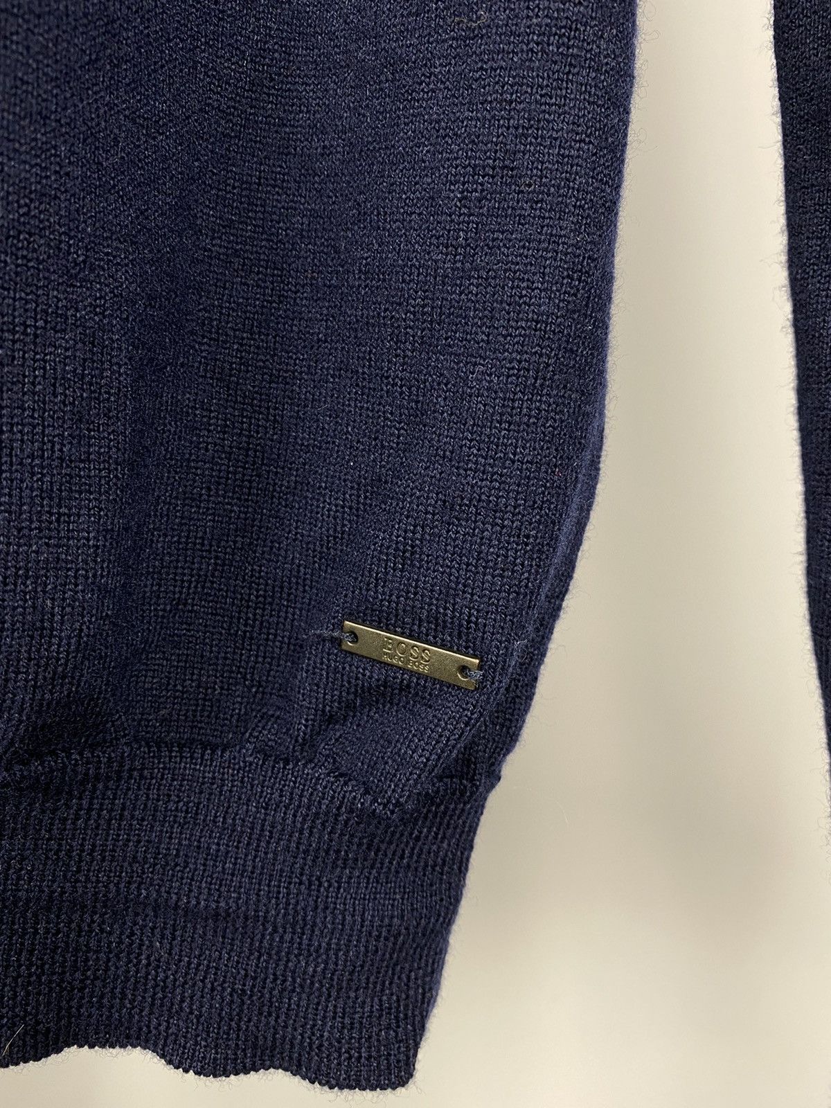 Hugo Boss Hugo Boss sweaters V-neck blue size L Size US S / EU 44-46 / 1 - 3 Thumbnail