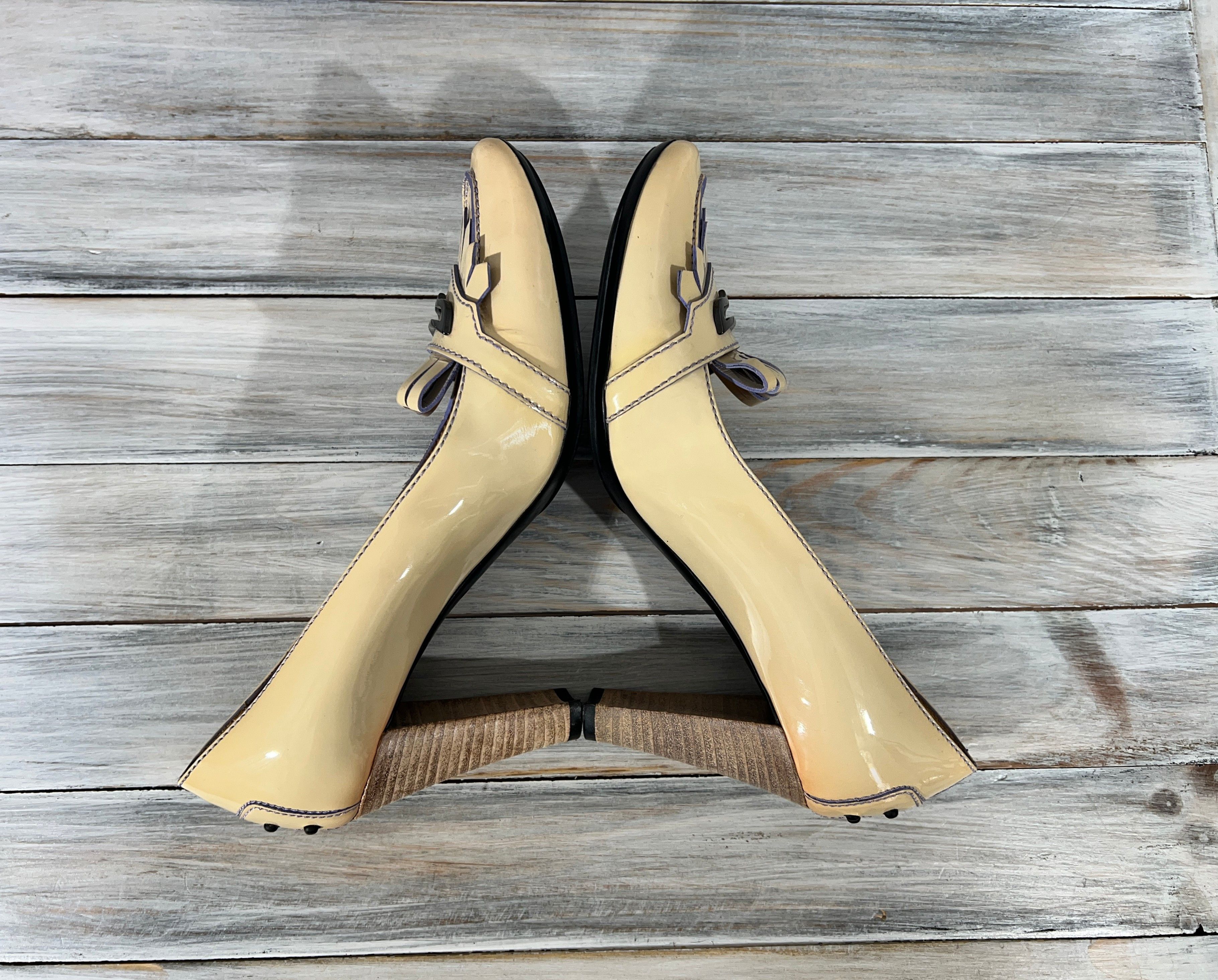 Leather Tod's Patent Leather Heels Women's Shoes Beige Made In Italy Size US 9.5 / IT 39.5 - 19 Thumbnail