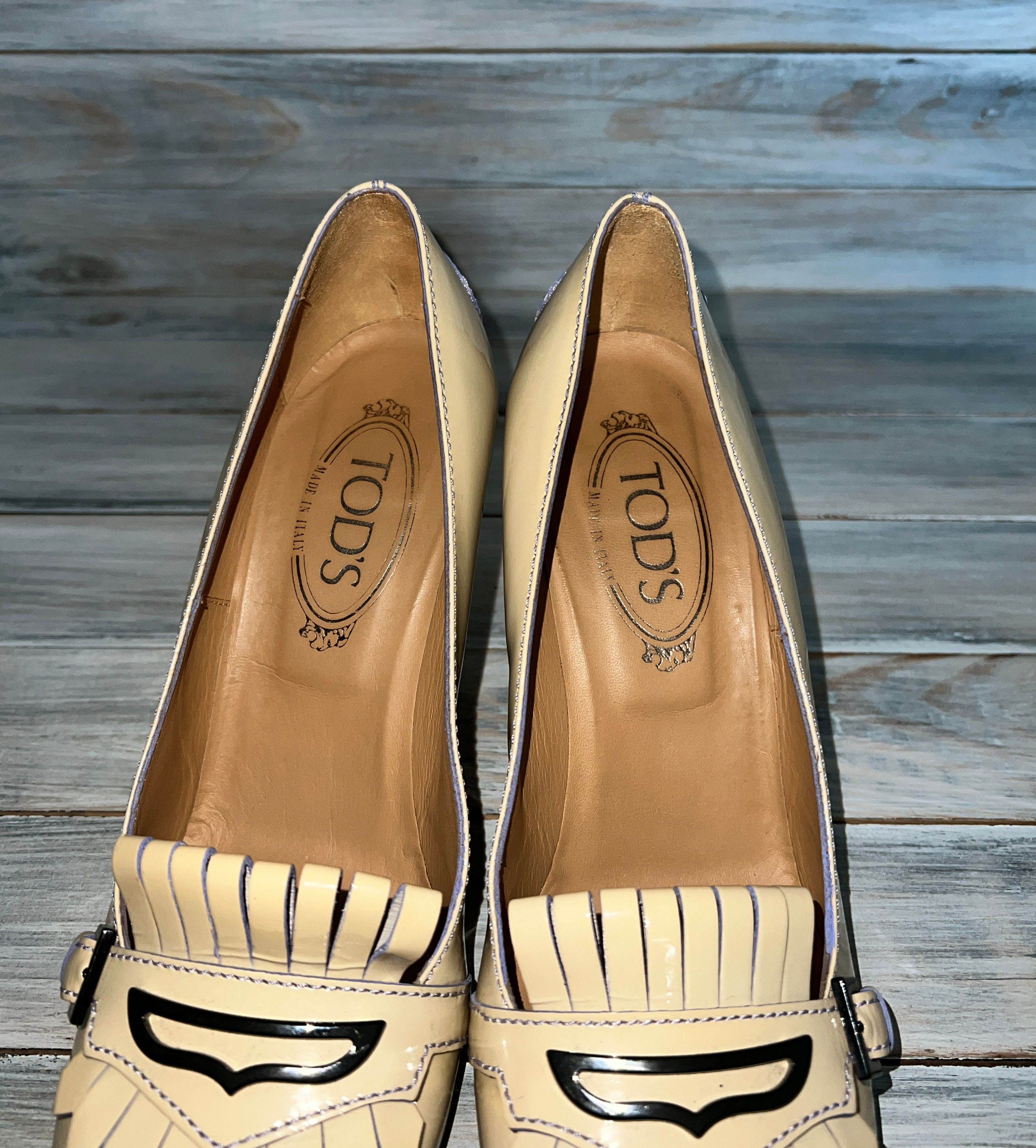 Leather Tod's Patent Leather Heels Women's Shoes Beige Made In Italy Size US 9.5 / IT 39.5 - 9 Thumbnail
