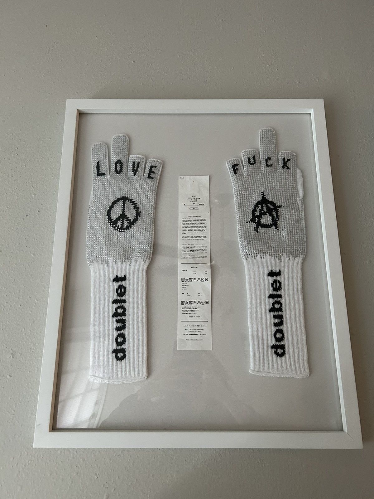 Doublet GRAIL 1 of 10 crystal finger sign gloves Size ONE SIZE - 1 Thumbnail
