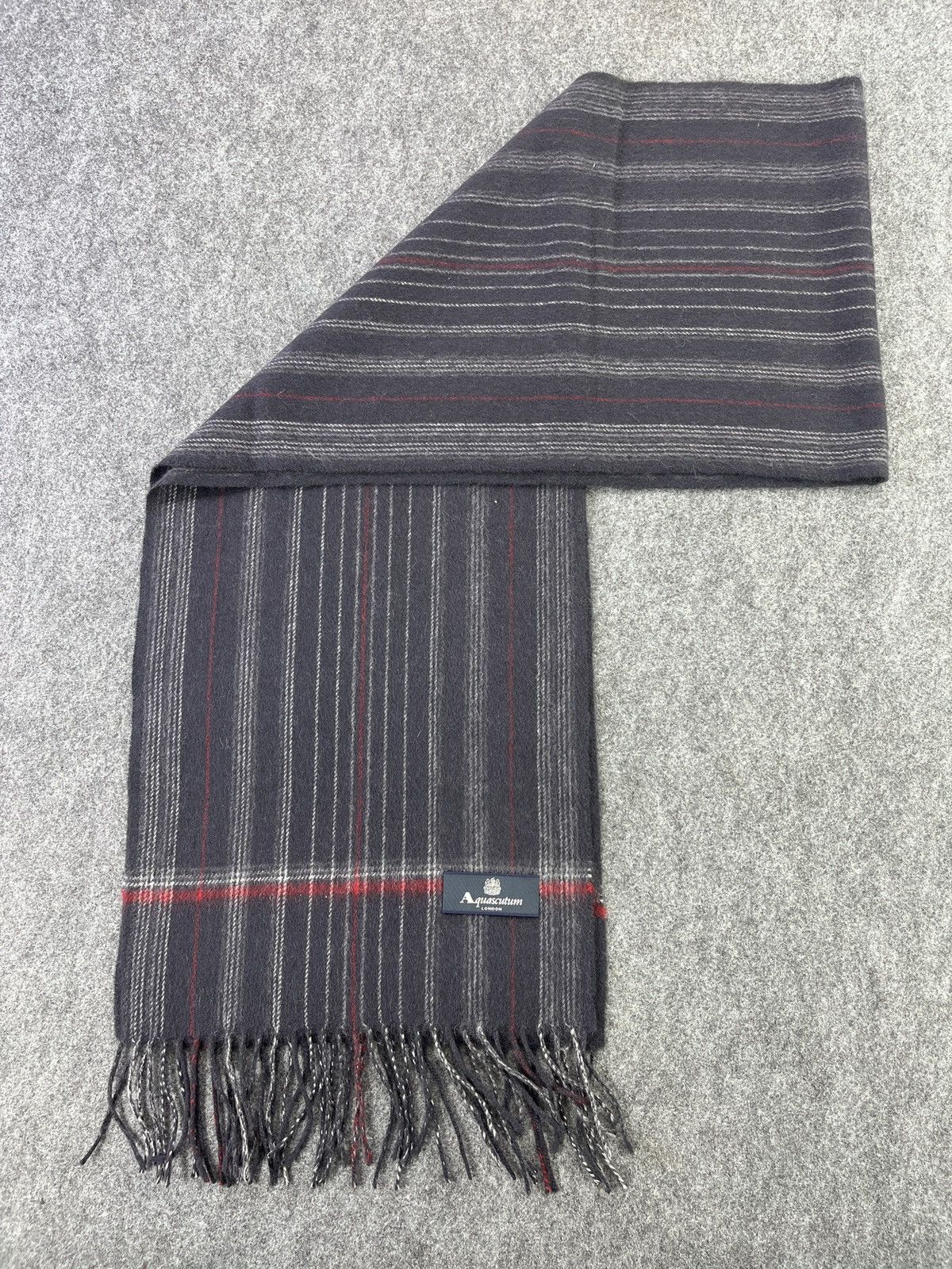 Aquascutum Aquascutum Wool Scarf / Muffler / Neckwear T184 Size ONE SIZE - 2 Thumbnail