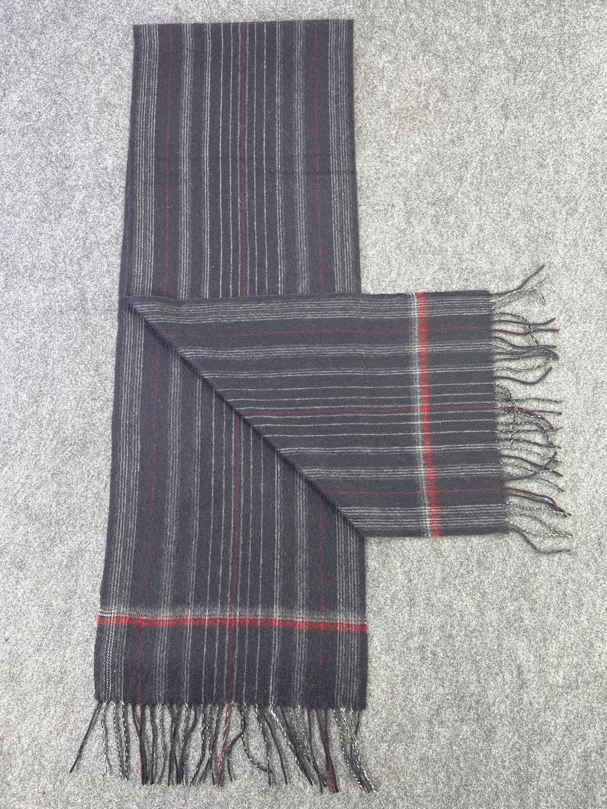 Aquascutum Aquascutum Wool Scarf / Muffler / Neckwear T184 Size ONE SIZE - 3 Thumbnail
