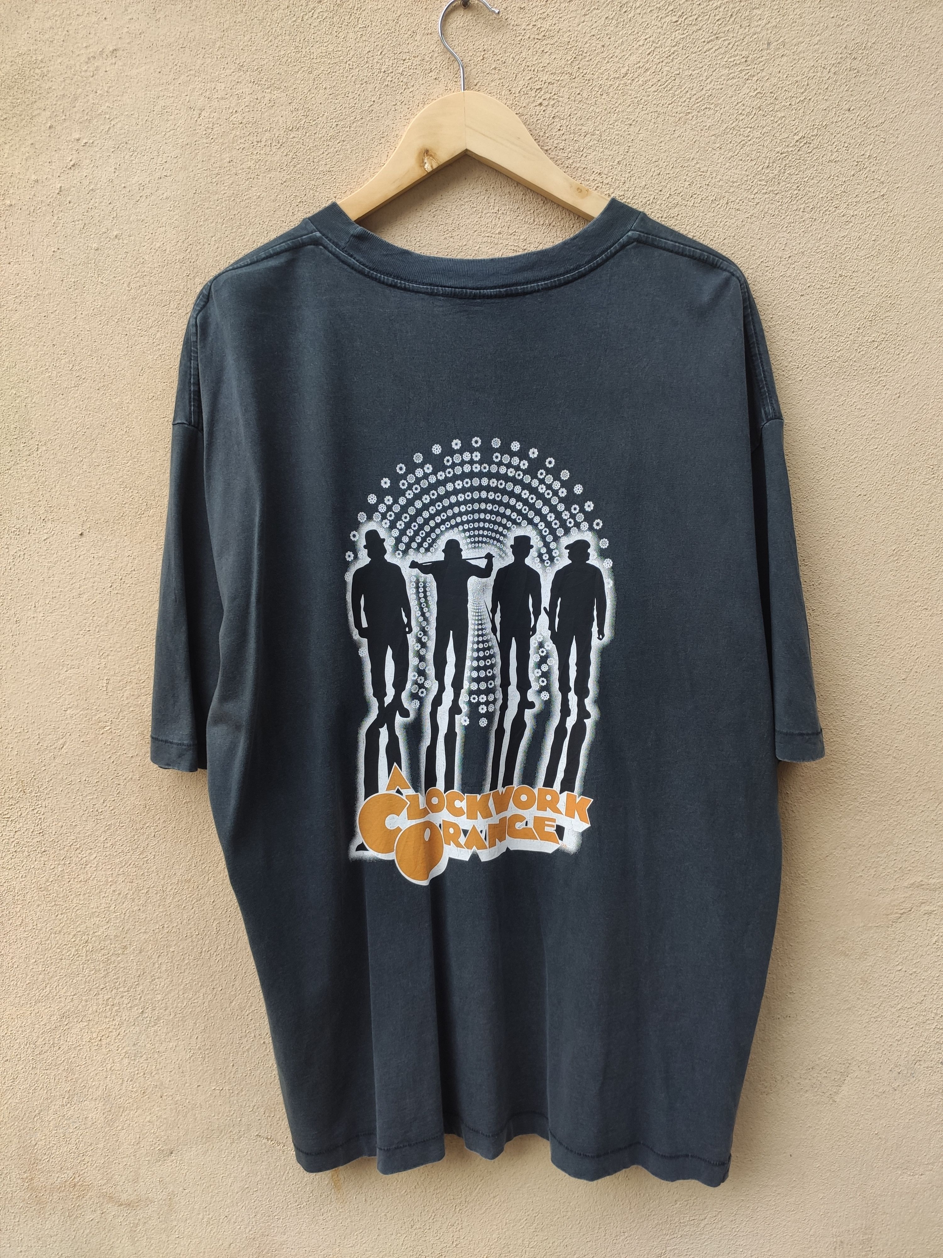 Vintage Spawn Shirt Hell Awaits 1997 - BIDSTITCH 90S