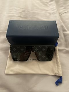 LOUIS VUITTON Z1442E LV Waimea Sunglasses Black Plastic Women'
