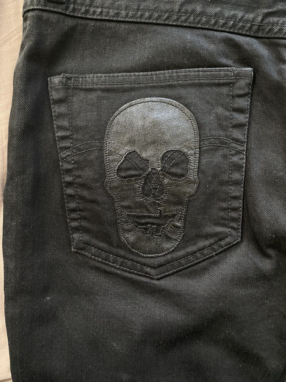 Andy Warhol × Damien Hirst × Levi's Skull Pocket Jeans Size US 34 / EU 50 - 9 Thumbnail