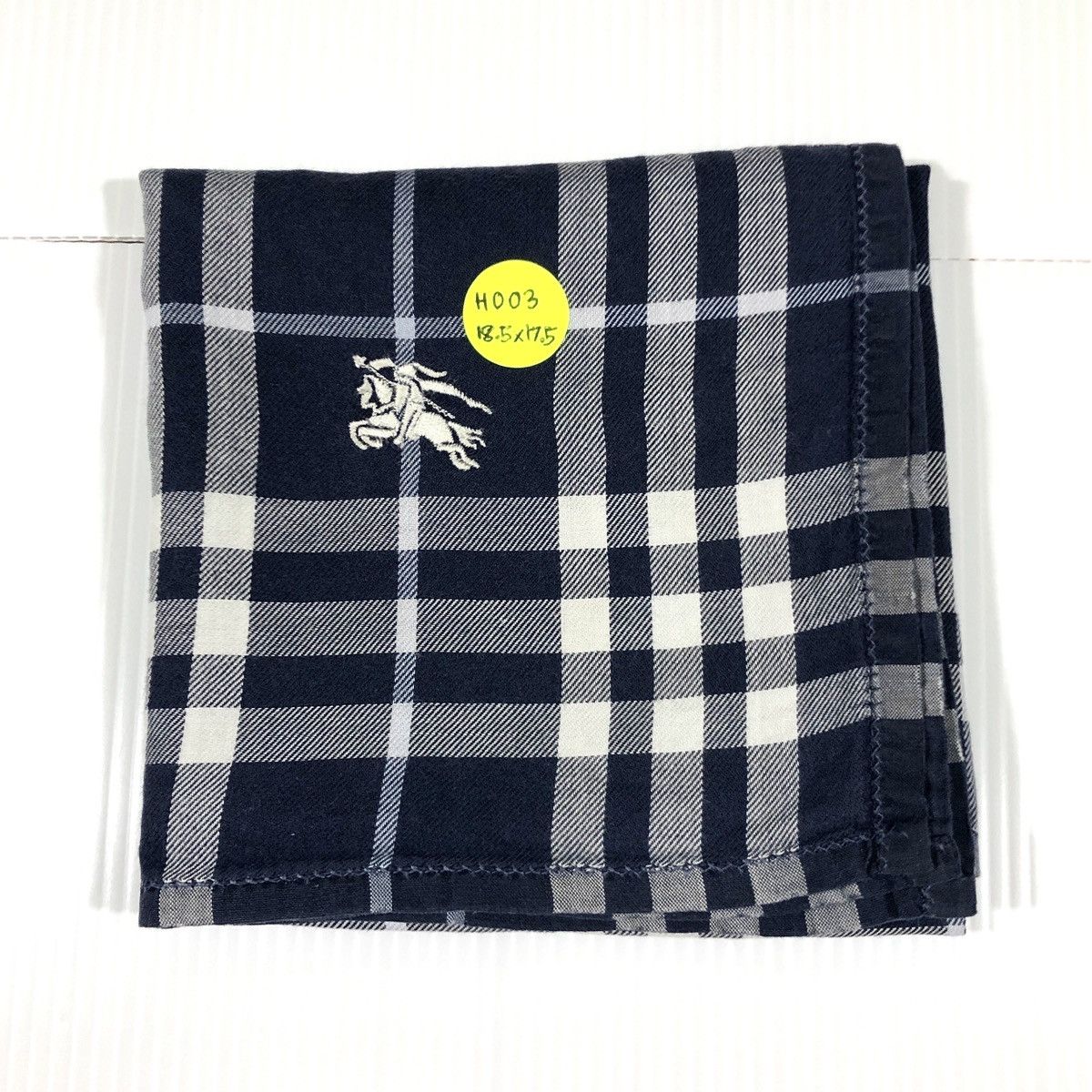 Burberry Burberrys Novacheck Checkered Handkerchief Pocketsquare Size ONE SIZE - 4 Thumbnail
