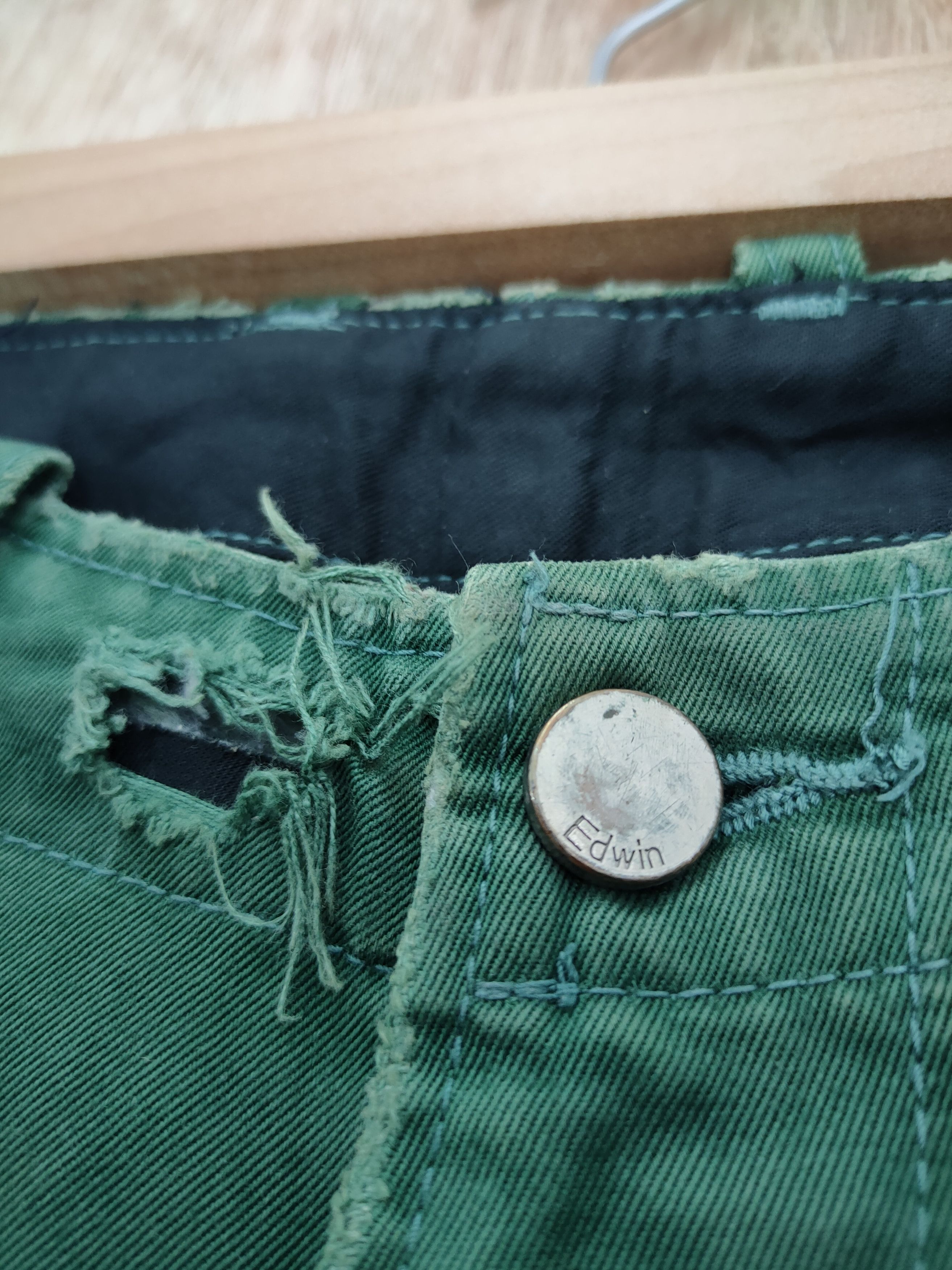 Edwin DL Edwin vintage Green Distressed pants #46-040 Size US 29 - 8 Thumbnail