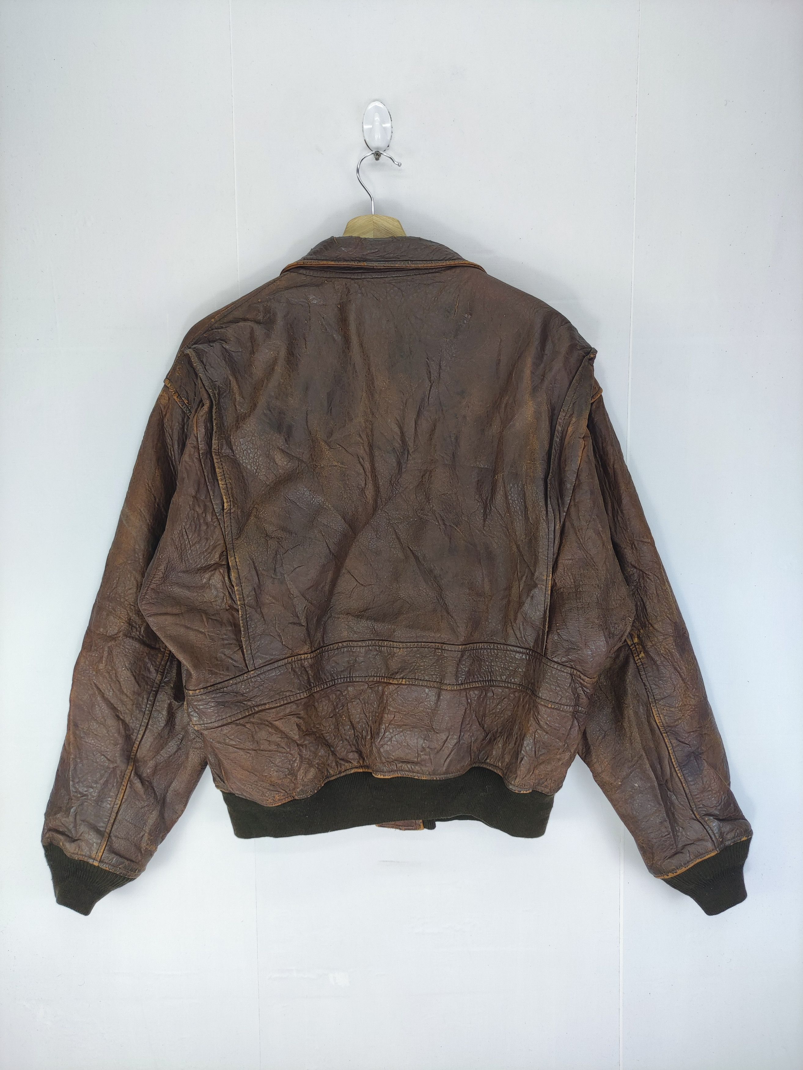 Vintage 80s Avirex Type G-2 Distress Leather Jacket Zipper