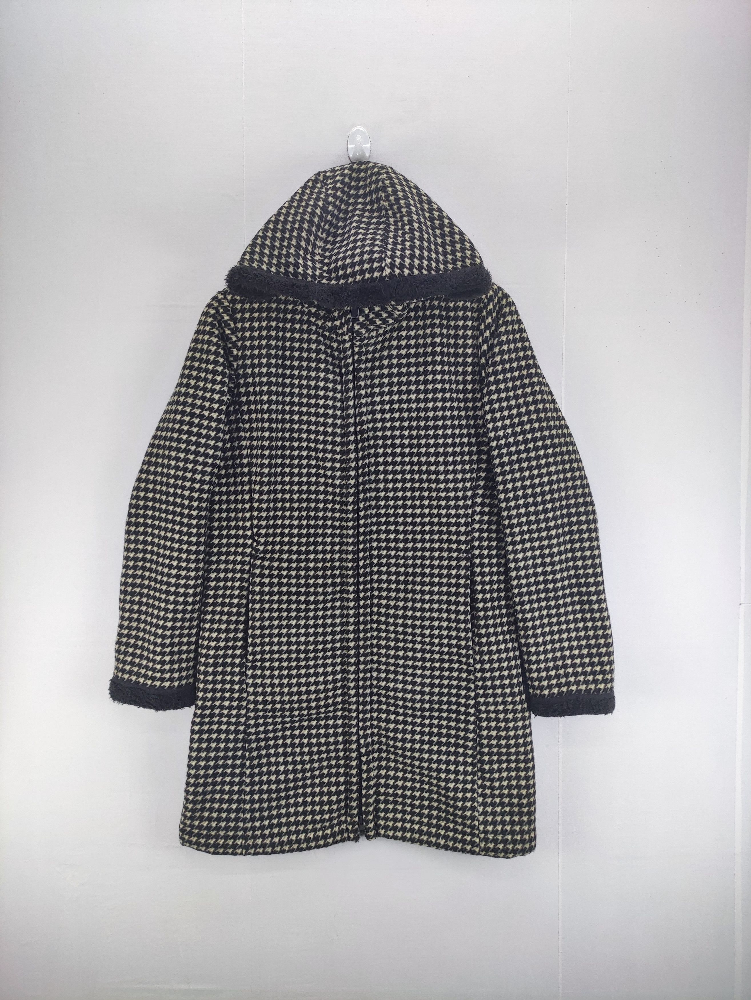 Uniqlo Uniqlo Houndstooth Jacket Fleece Hoodie Zipper Size M / US 6-8 / IT 42-44 - 1 Thumbnail