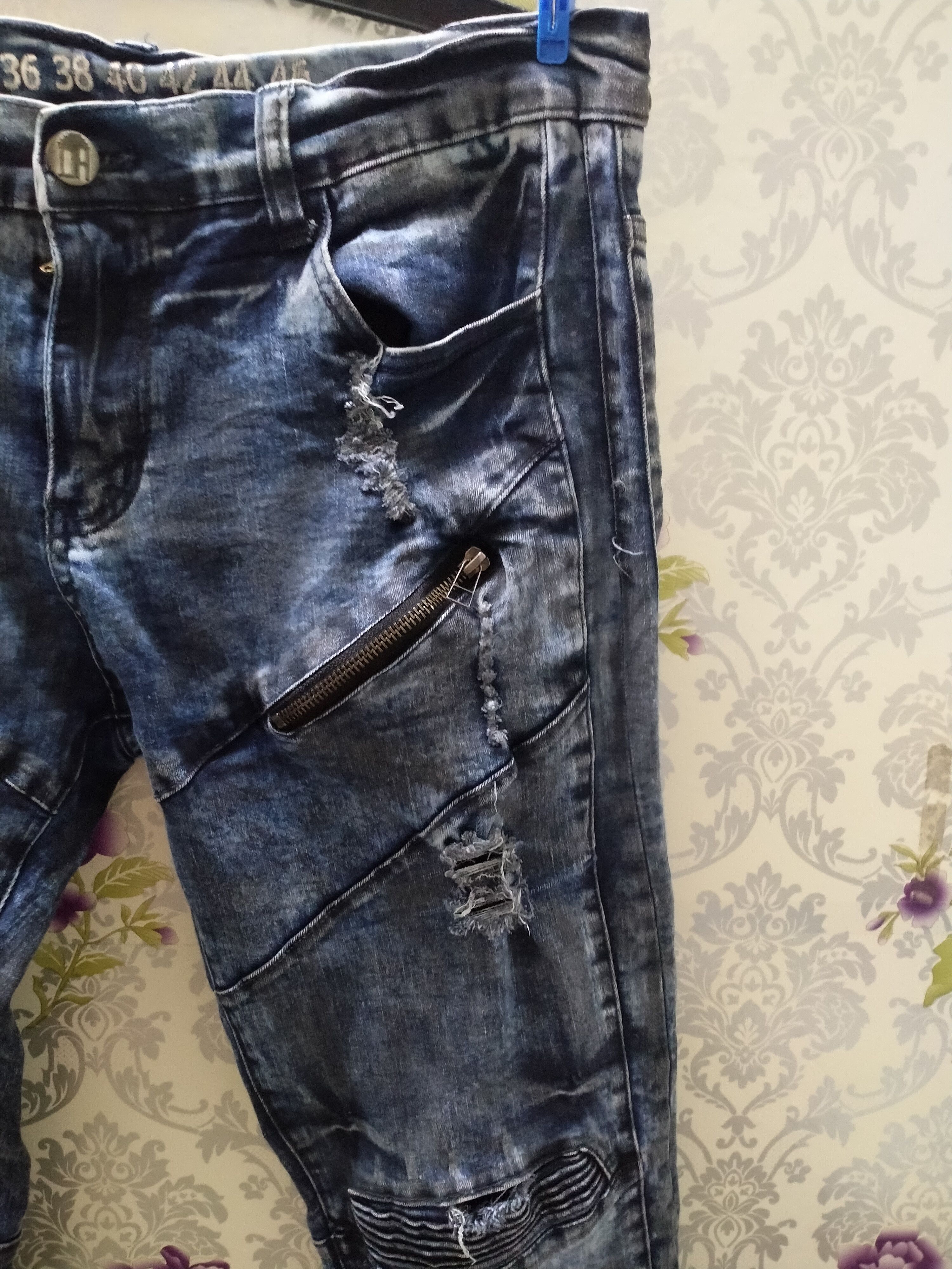 Hysteric Glamour DENIM HOUSE BIKER MOTO FIT RUBBER CLOTH JEANS Size US 34 / EU 50 - 4 Thumbnail