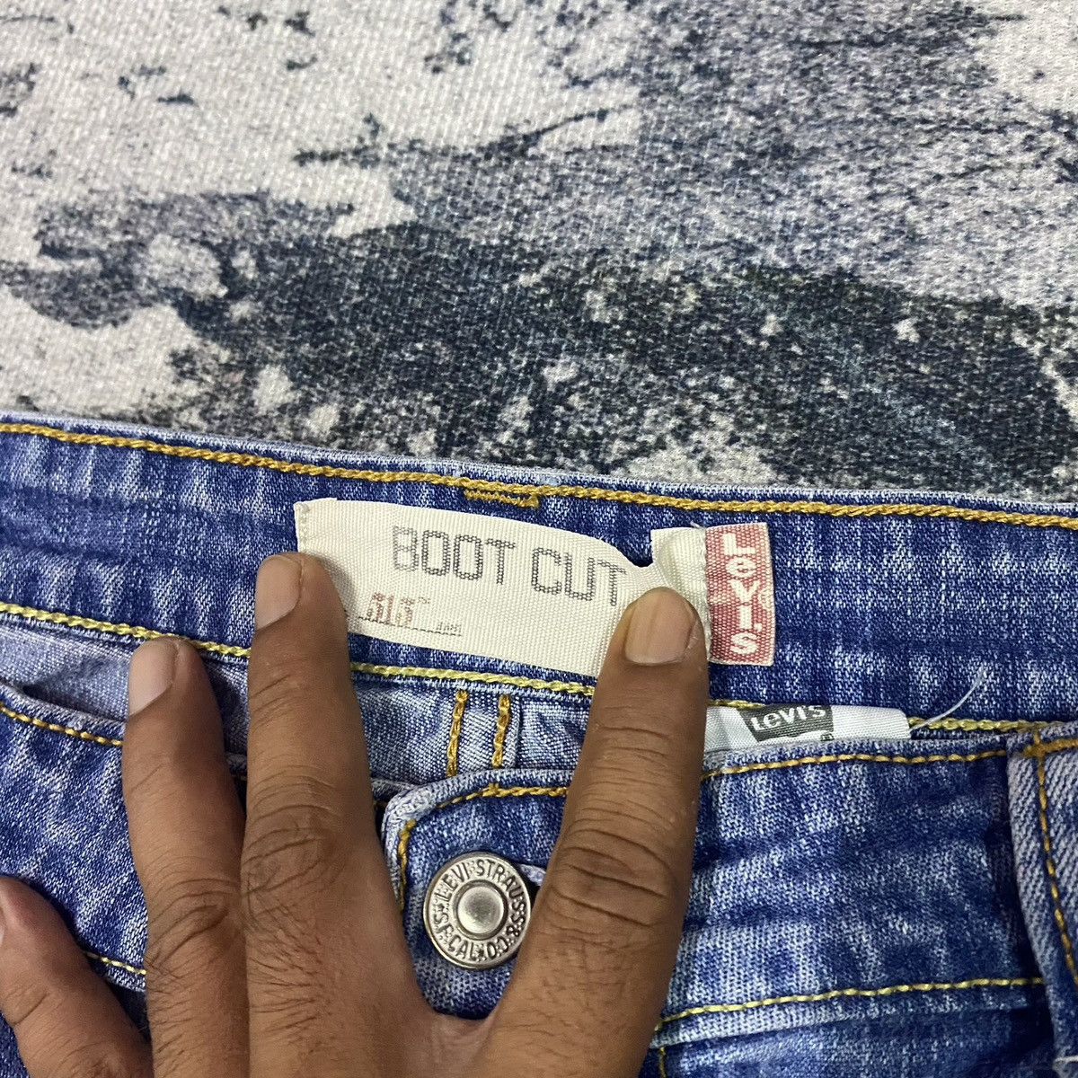 Levi's Vintage levis 515 Boot Cut Flare Baggy Denim Jeans Size US 35 - 5 Thumbnail
