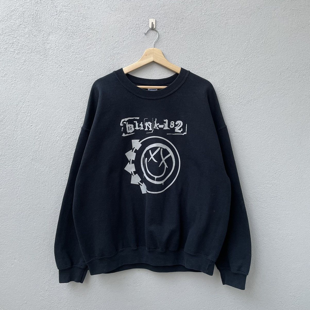 image of Band Tees Vintage Y2K Blink 182 Sweatshirt in Black, Men's (Size XL)