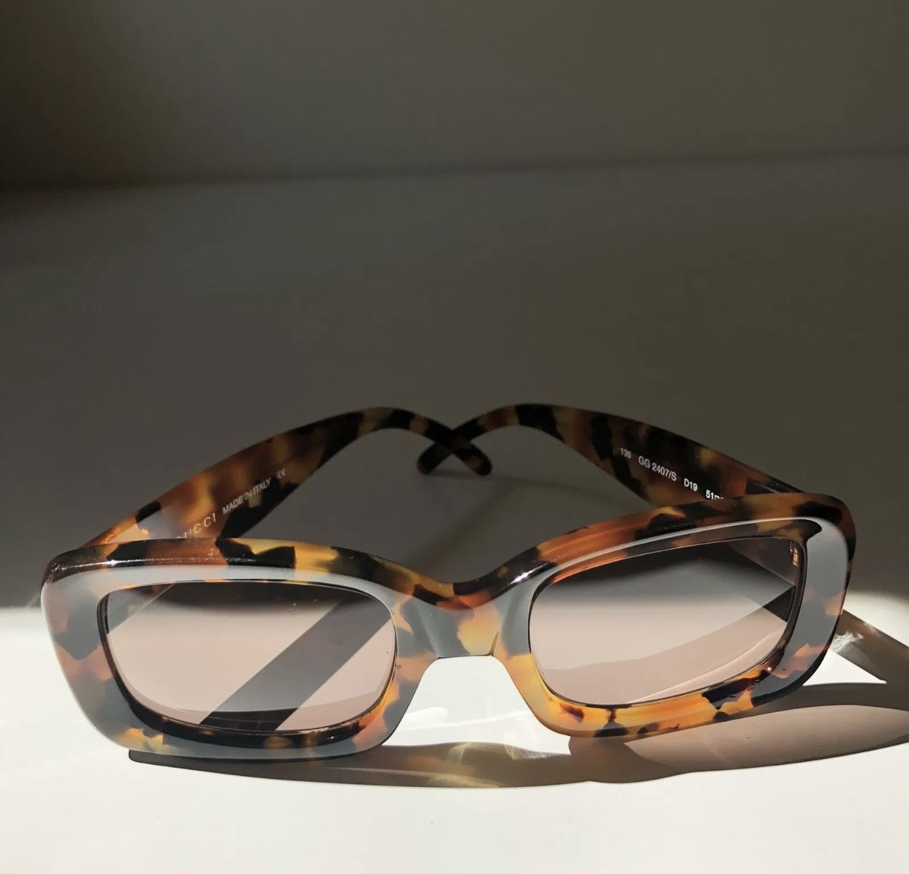Gucci 🔥vintage GG2407/S rare Gucci interlocking sunglasses Size ONE SIZE - 2 Thumbnail
