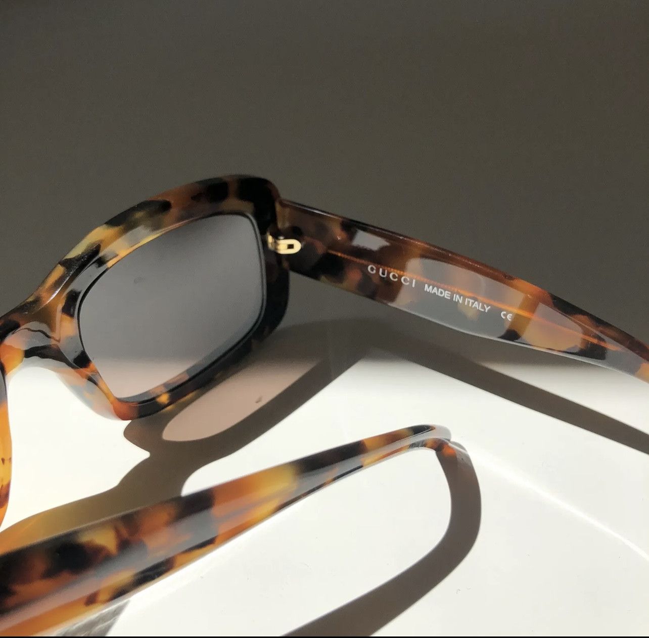 Gucci 🔥vintage GG2407/S rare Gucci interlocking sunglasses Size ONE SIZE - 5 Thumbnail