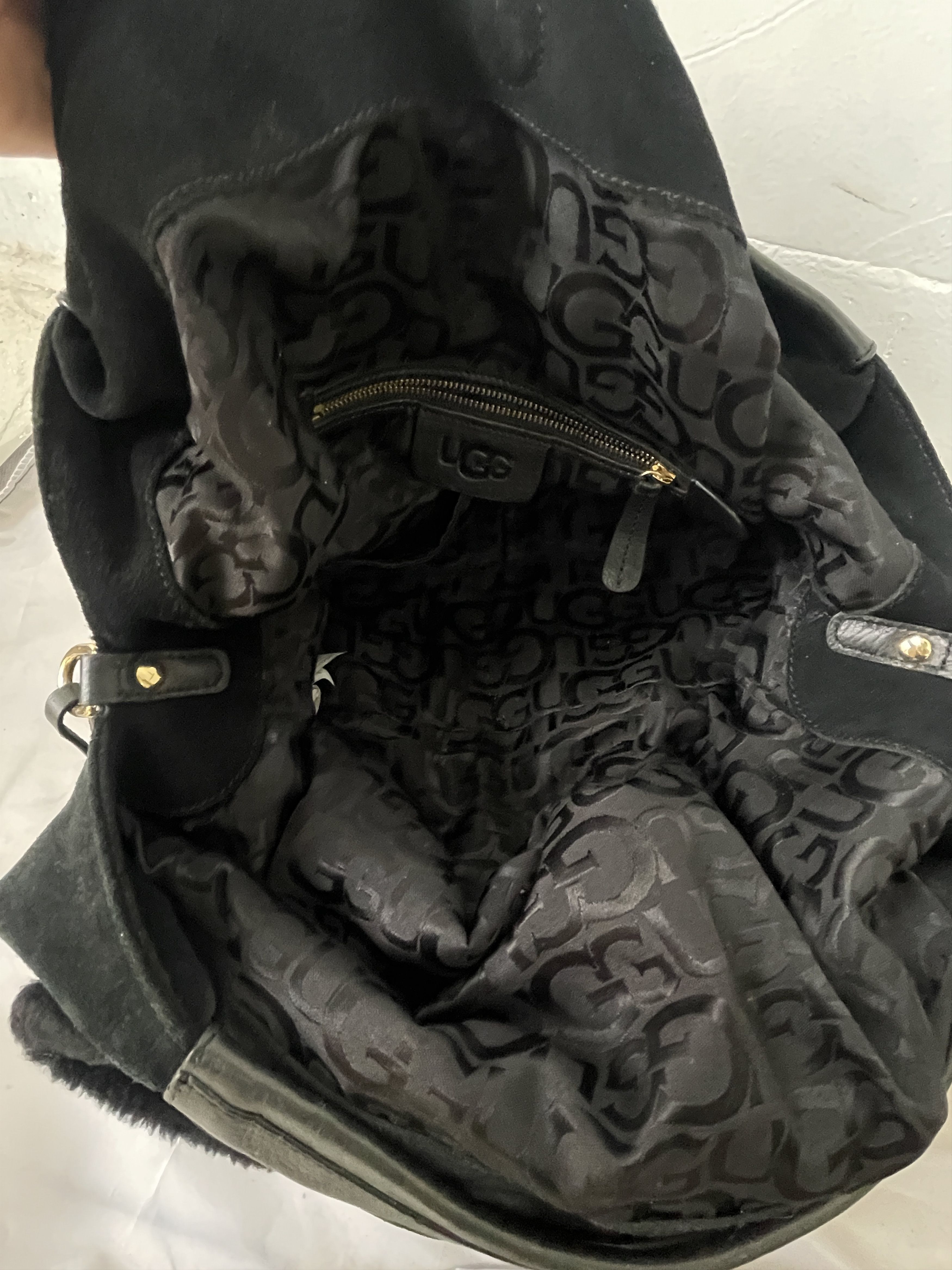 Ugg 🔥 Women Black UGG large hobo suede bag leather strap rare Size ONE SIZE - 10 Thumbnail