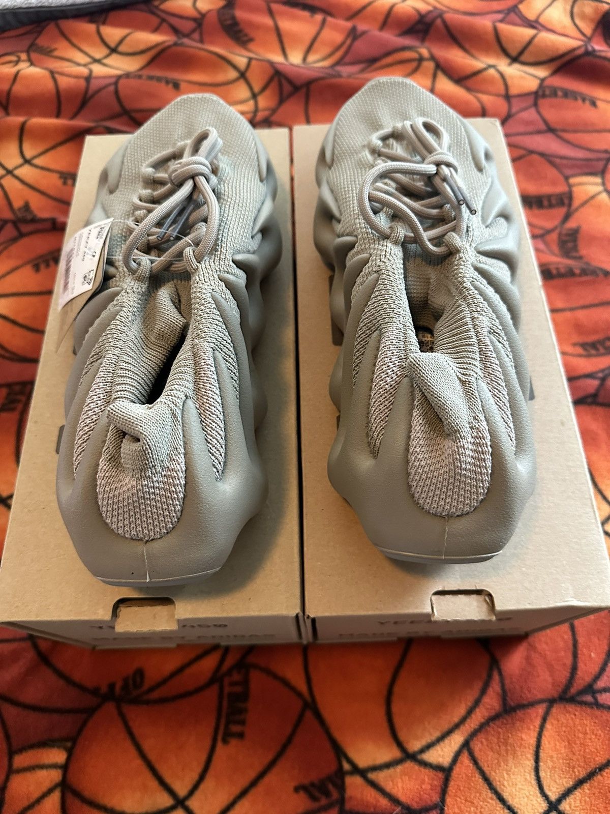 Adidas Yeezy 450 Stone Flax Size US 11 / EU 44 - 2 Thumbnail