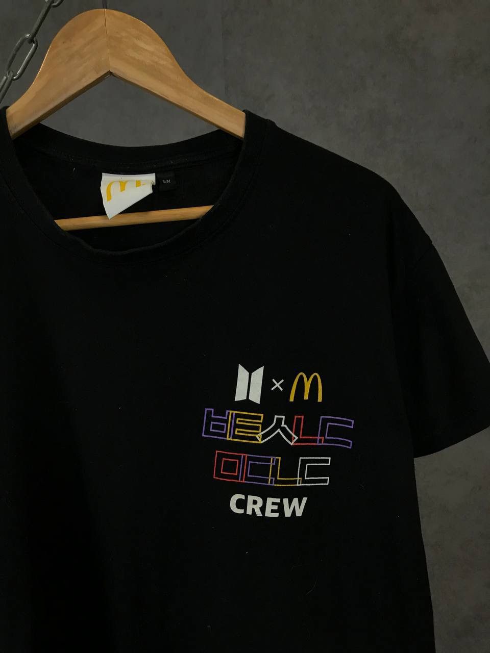 Other McDonald’s x BTS Bangtan Boys Crew tee Size US S / EU 44-46 / 1 - 2 Thumbnail
