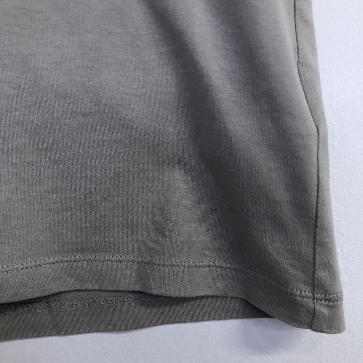 Anime Evangelion NERV X Uniqlo Anime Logo Tshirt Size US M / EU 48-50 / 2 - 7 Thumbnail