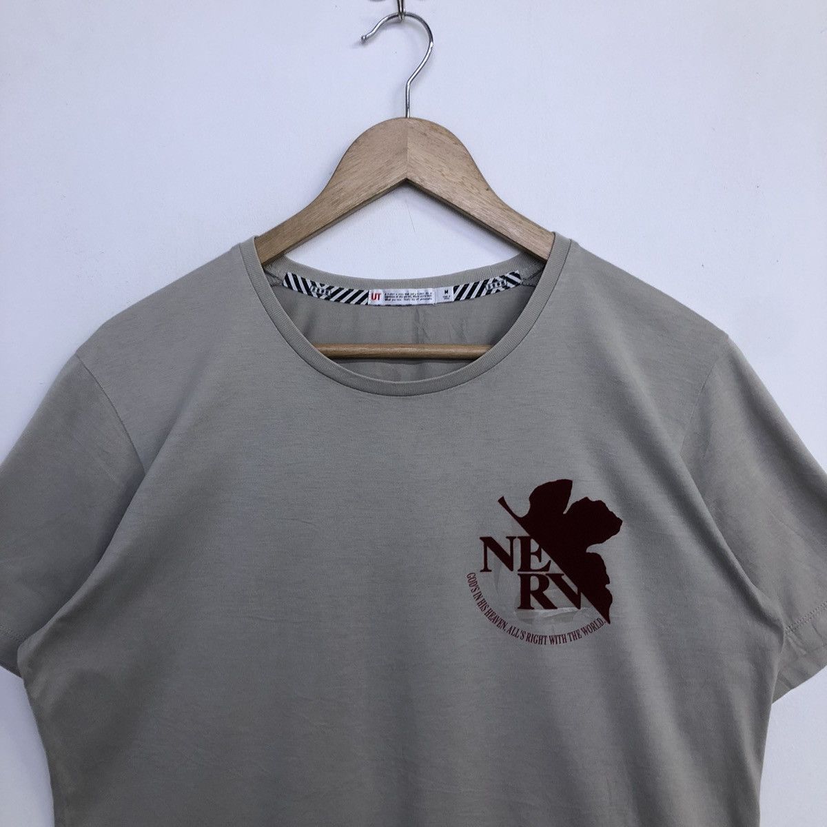 Anime Evangelion NERV X Uniqlo Anime Logo Tshirt Size US M / EU 48-50 / 2 - 3 Thumbnail